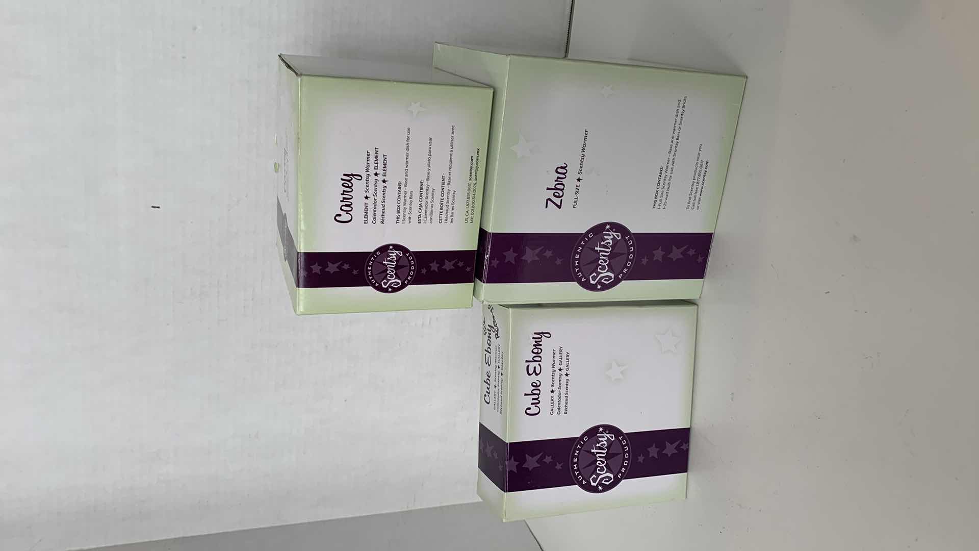 Photo 1 of 3 PCS SCENTSY WAX WARMER AND ACCESSORIES