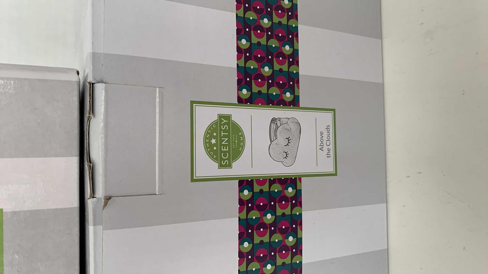 Photo 1 of 3 PCS SCENTSY WAX WARMER AND ACCESSORIES