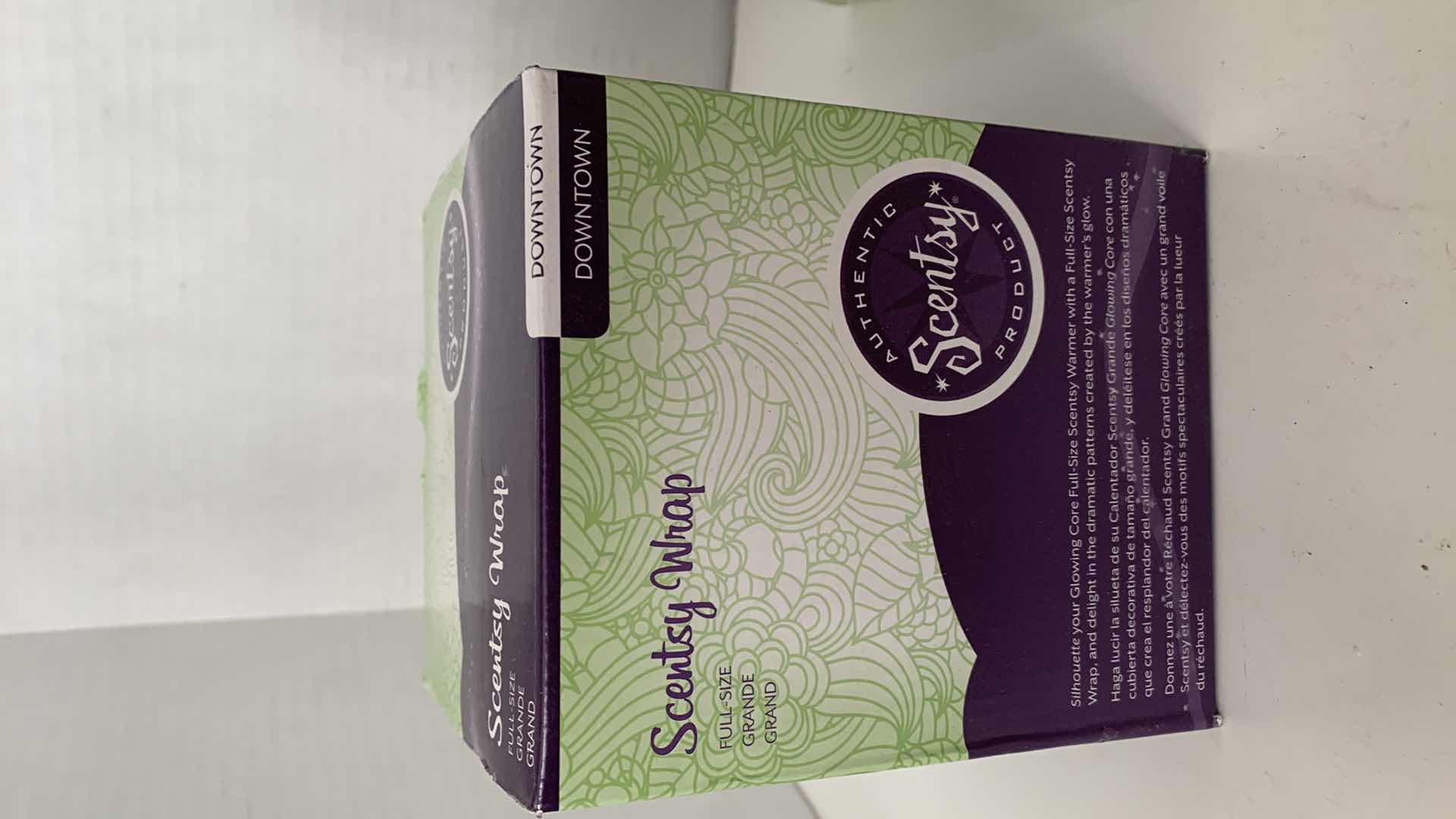 Photo 3 of 3 PCS SCENTSY WAX WARMER AND ACCESSORIES