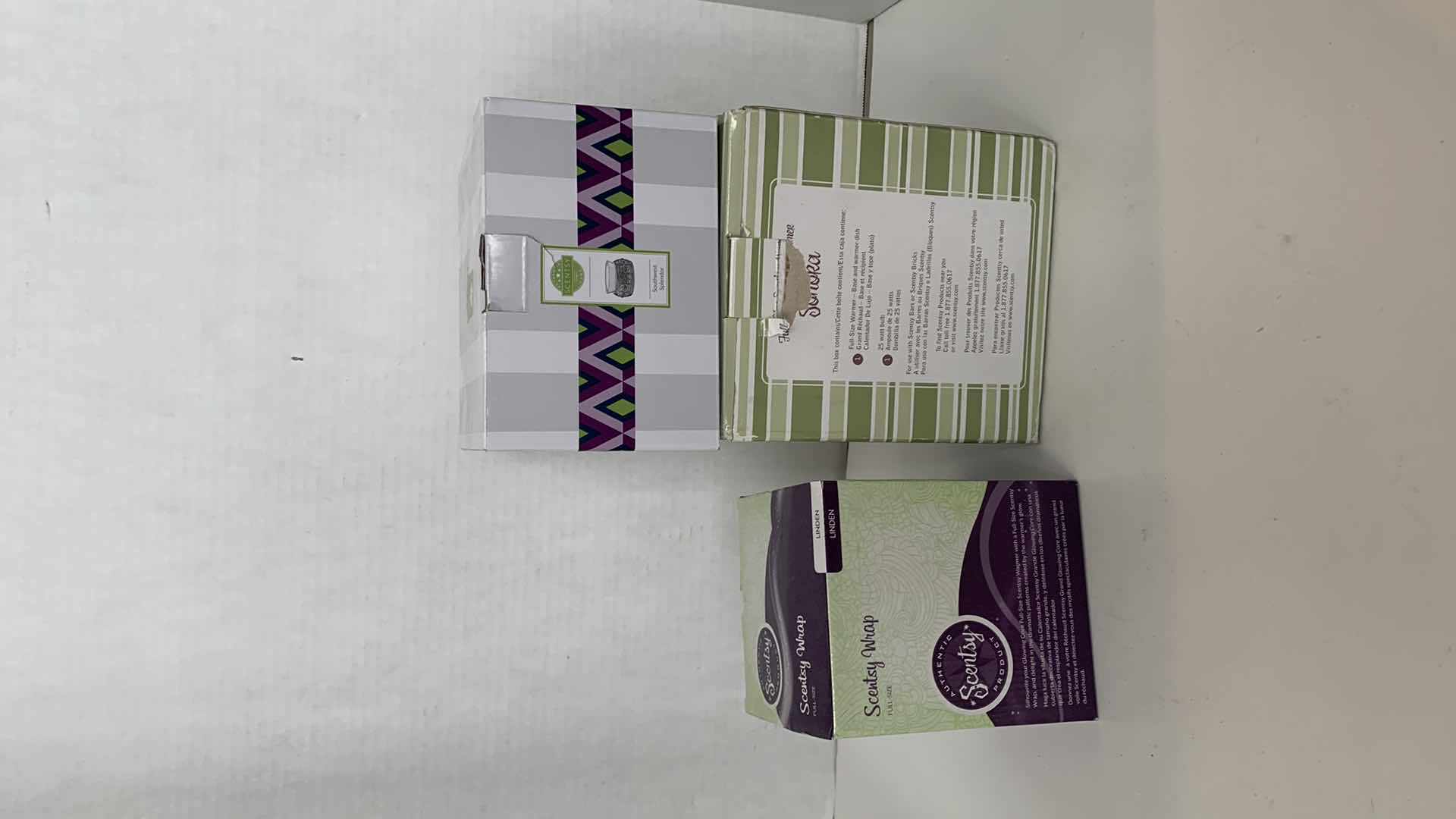 Photo 1 of 3 PCS SCENTSY WAX WARMER AND ACCESSORIES