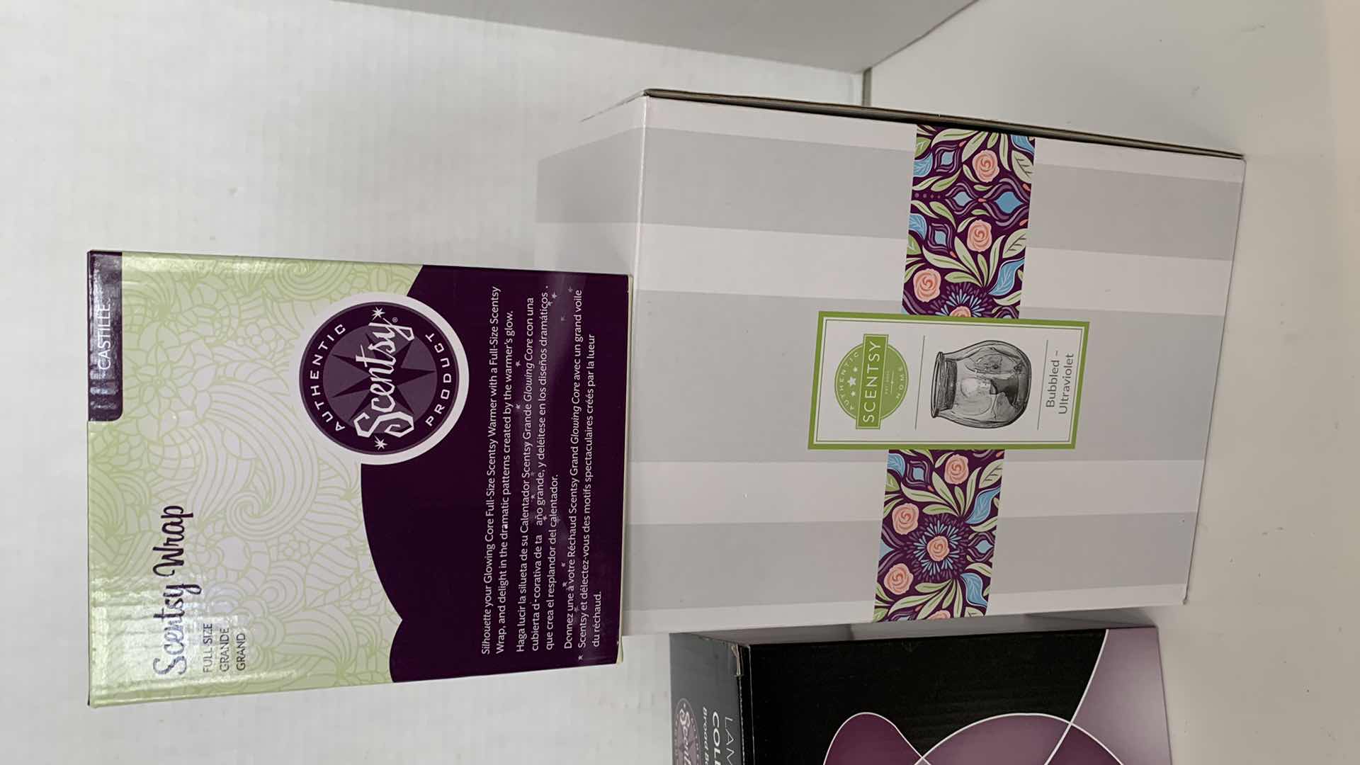 Photo 1 of 3 PCS SCENTSY WAX WARMER AND ACCESSORIES