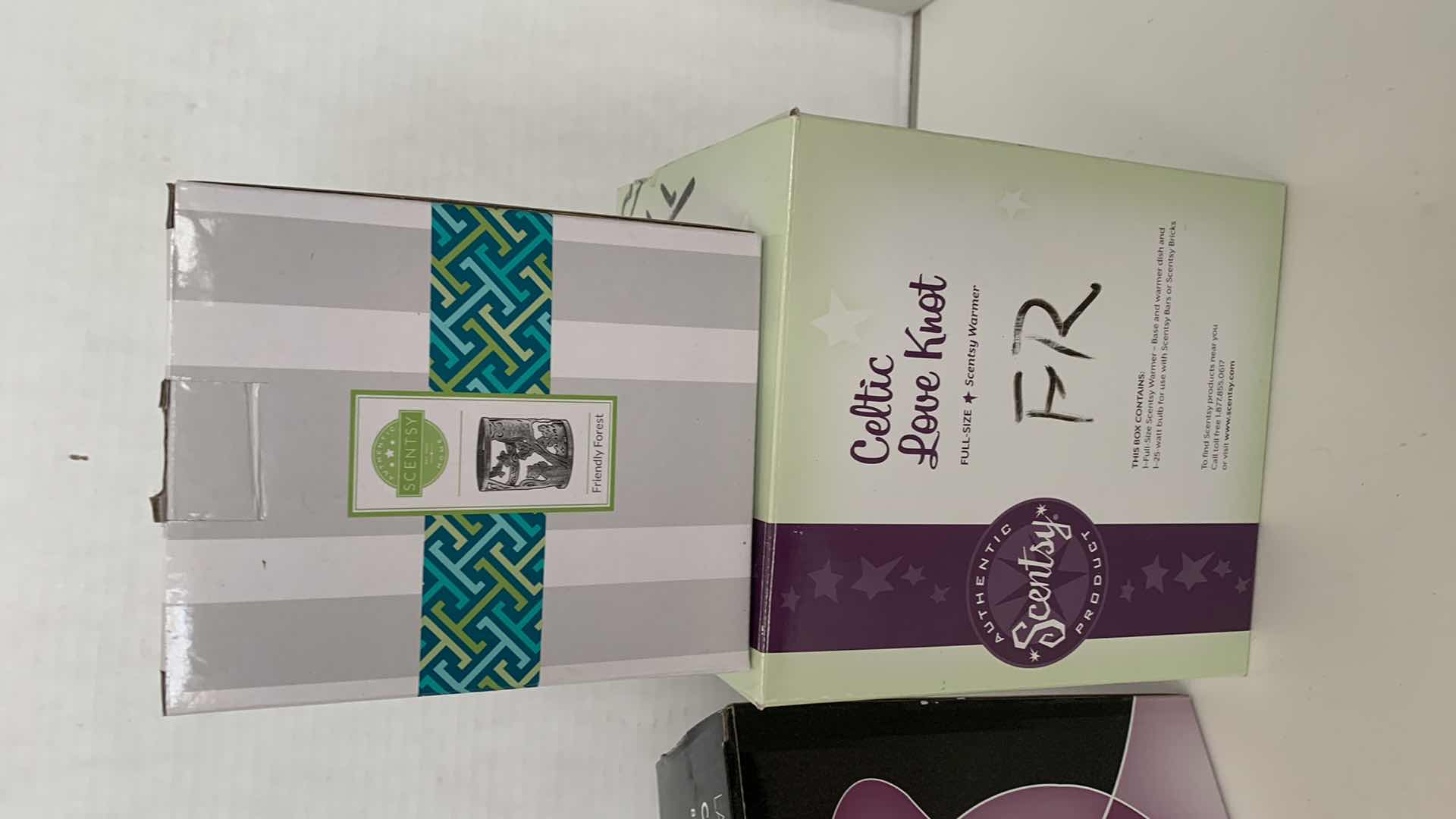 Photo 1 of 3 PCS SCENTSY WAX WARMER AND ACCESSORIES