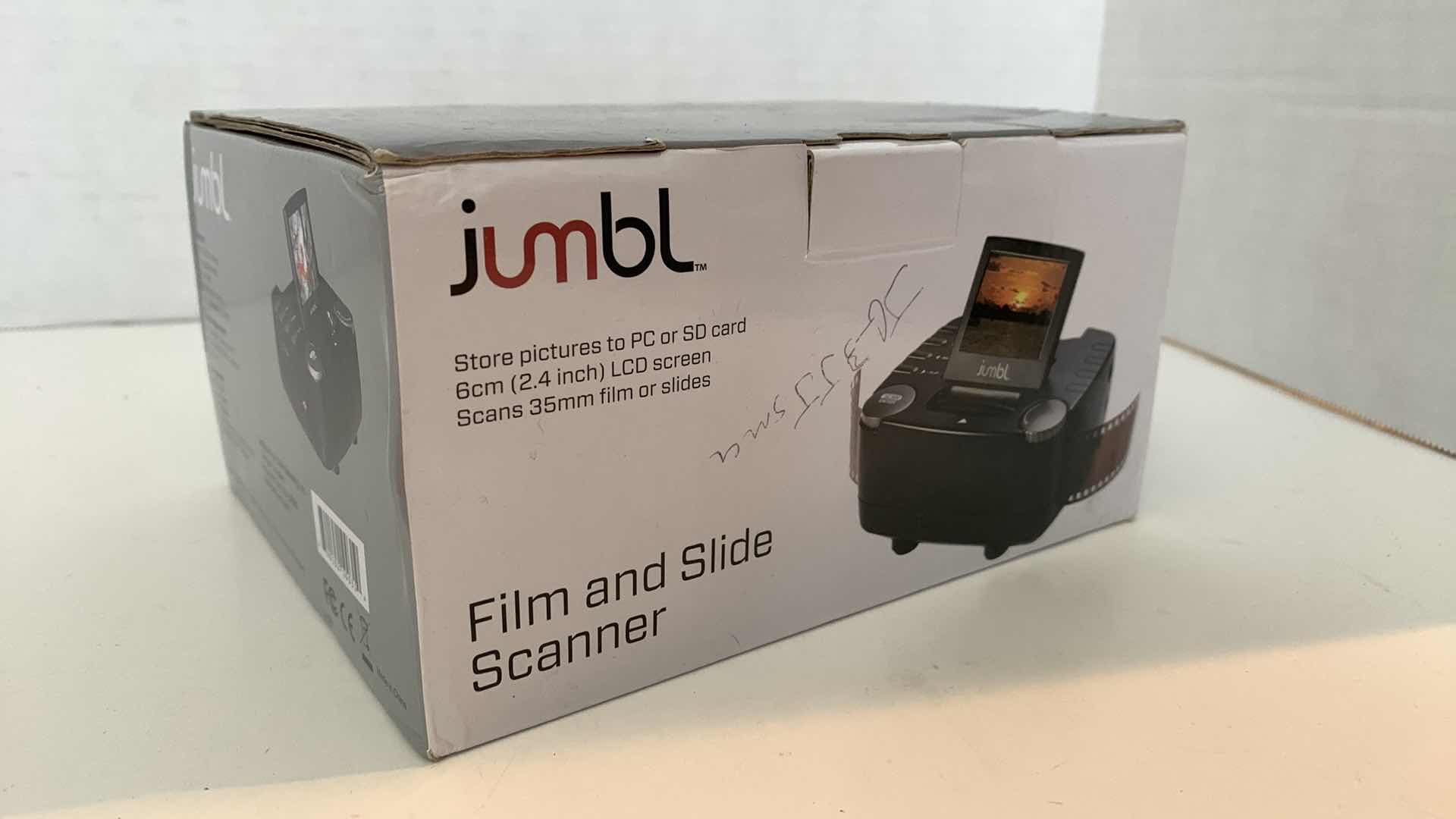 Photo 1 of JUMBL FILM AND SLIDE SCANNER