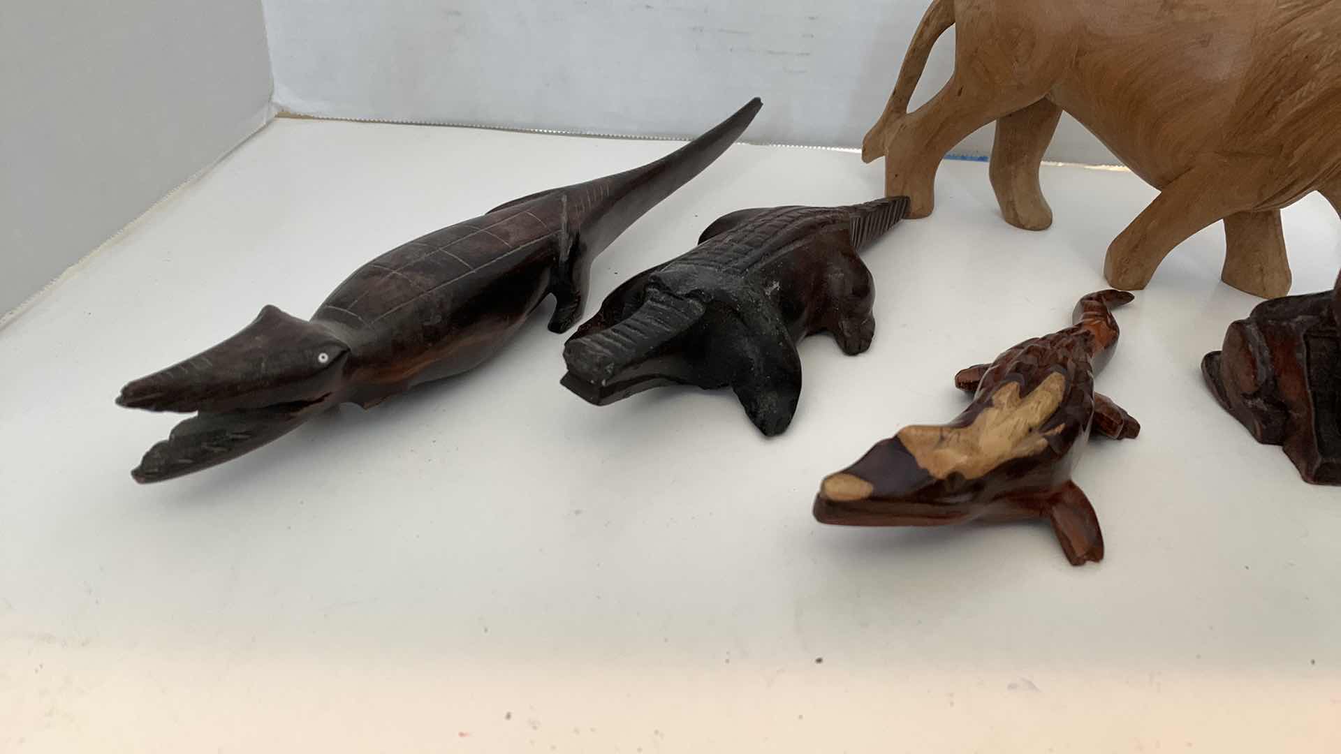 Photo 1 of 6 PC WOOD ANIMAL FIGURES