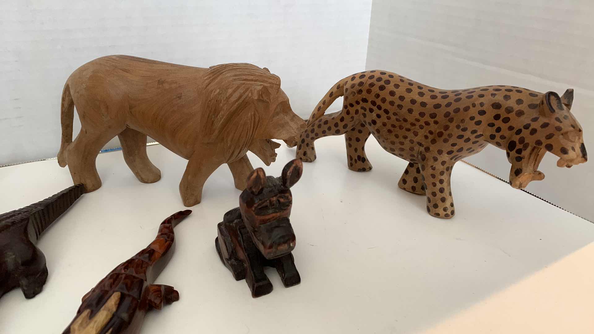 Photo 1 of 6 PC WOOD ANIMAL FIGURES