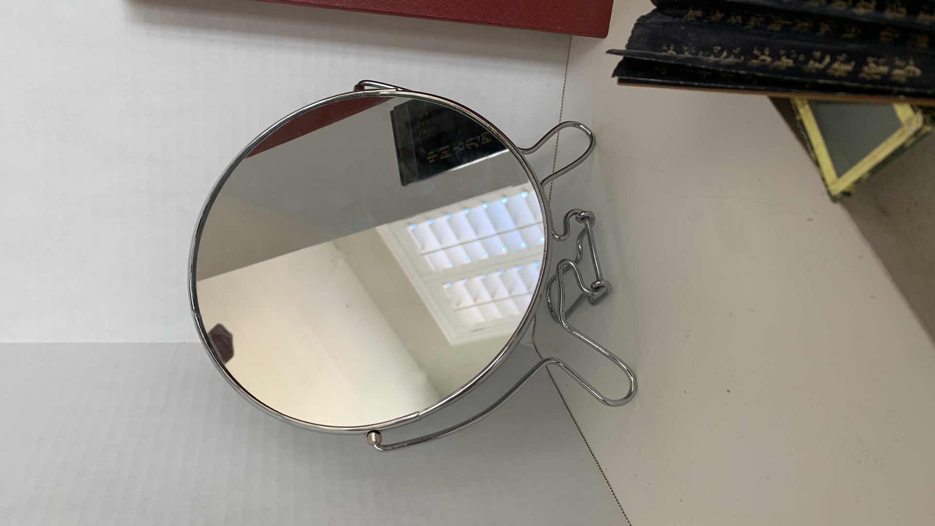 Photo 1 of 3 PCS ASSORTED ASIAN MIRROR AND LITTLE DIVIDER AND FAN