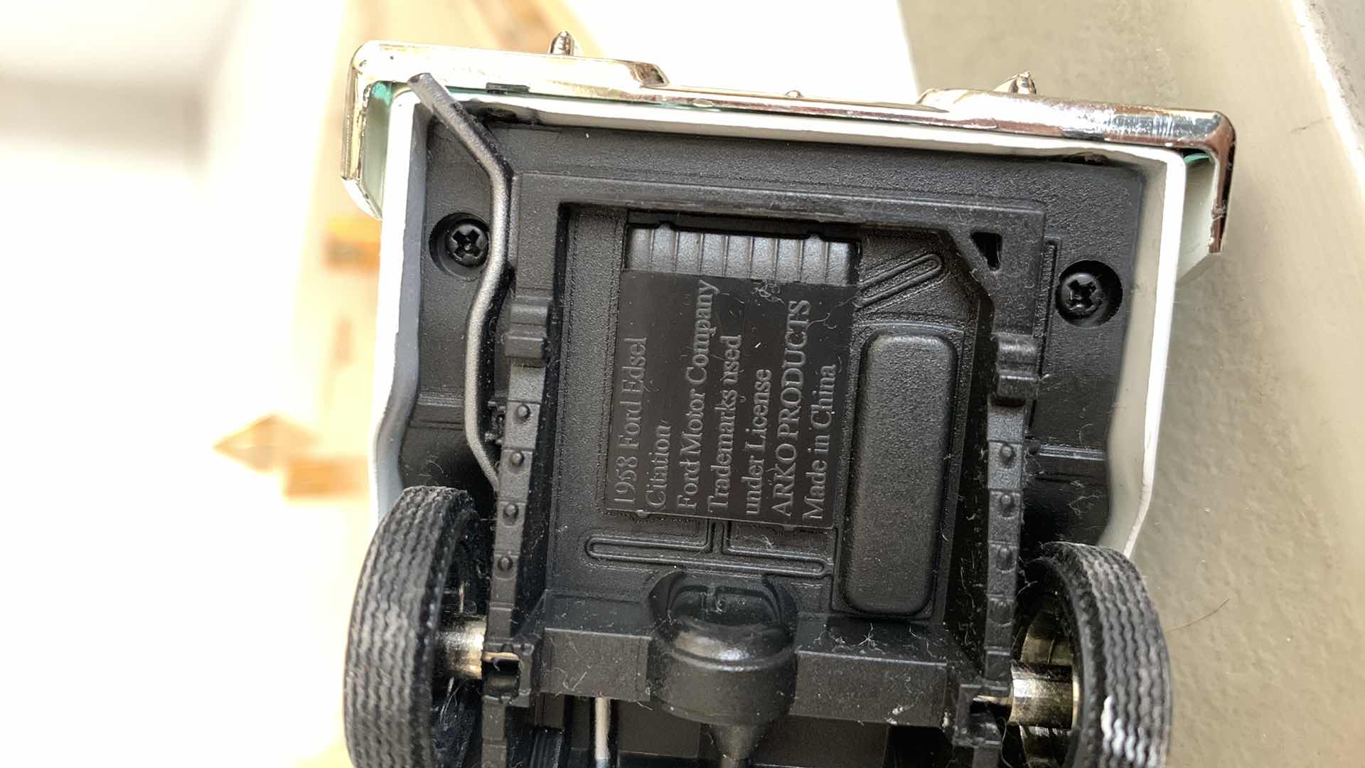 Photo 1 of 1958 FORD EDSEL CAR W CASE