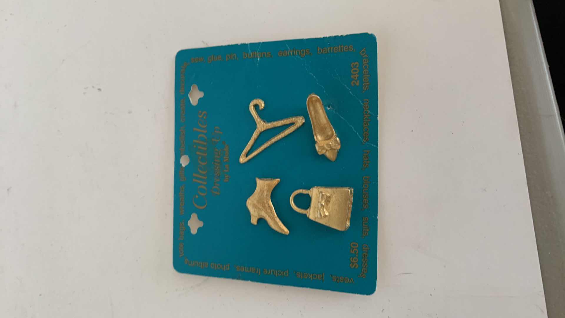 Photo 1 of CRAFT MATERIALS STICKERS FEATHERS