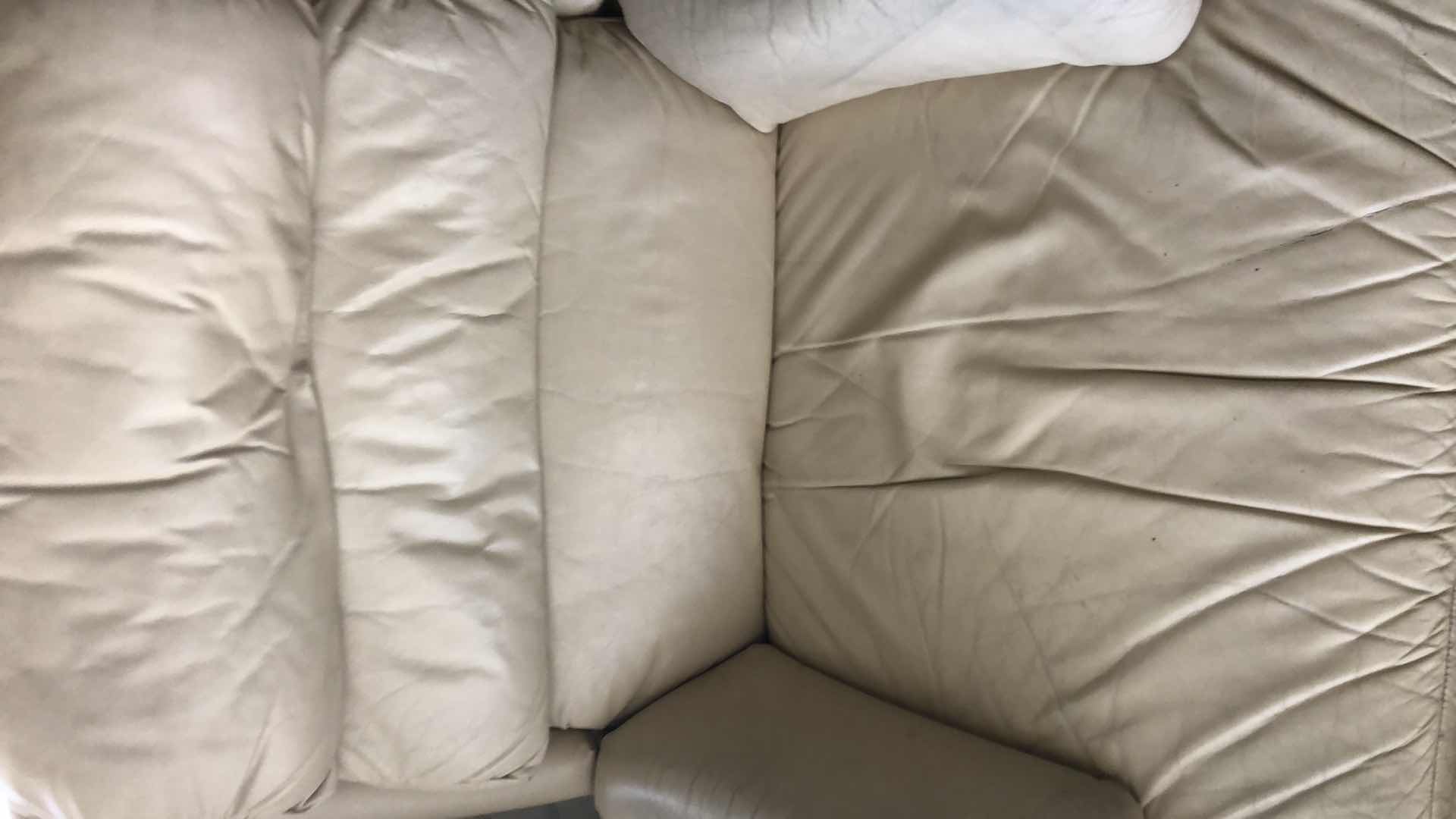 Photo 1 of LEATHER RECLINER