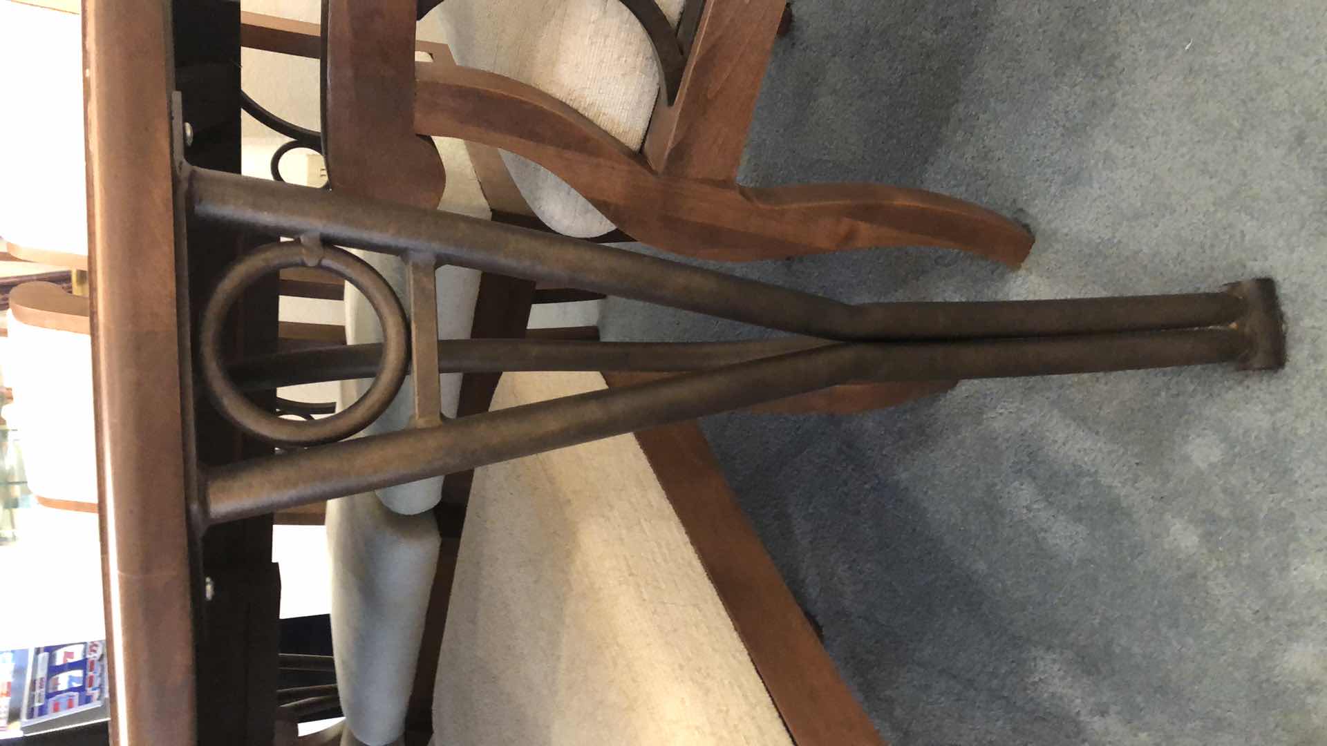 Photo 1 of MINSON PIECES DINETTE SET WITH LEAF 72” X 48”