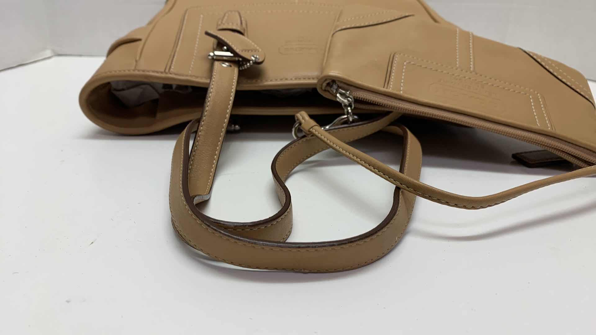 Photo 1 of COACH HAMPTON TAN LEATHER TOTE BAG WITH MATCHING MINI PURSE