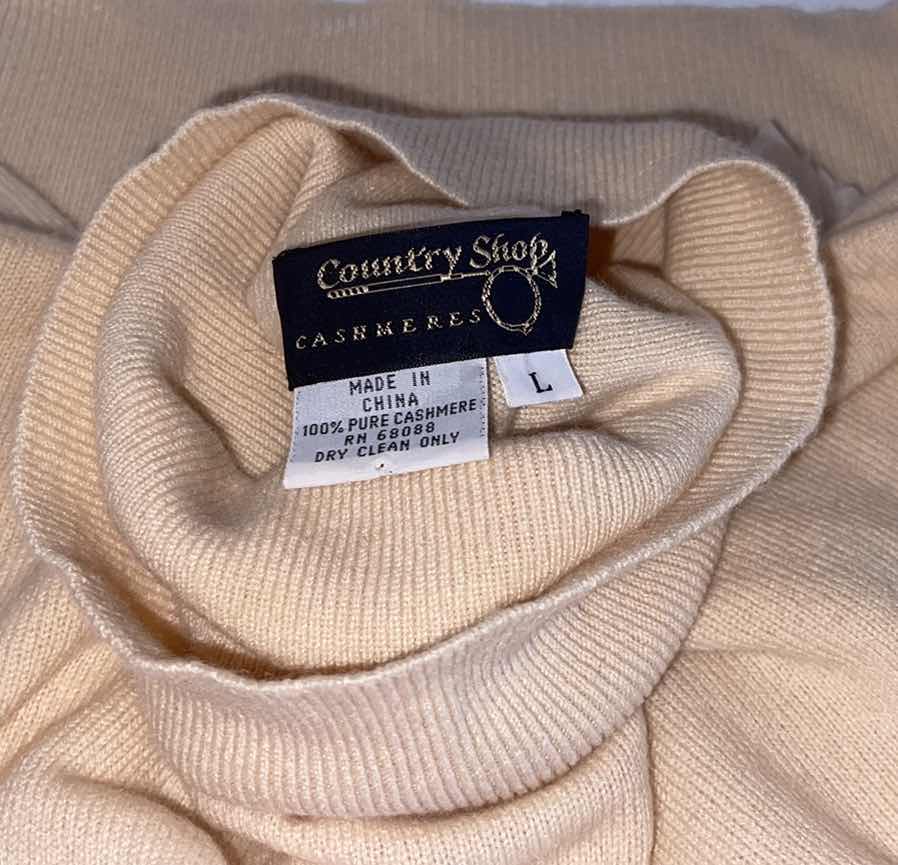 Photo 1 of 2-COUNTRY SHOP 100% CASHMERE SWEATER SIZE L COLORS PASTEL PINK AND PEACH