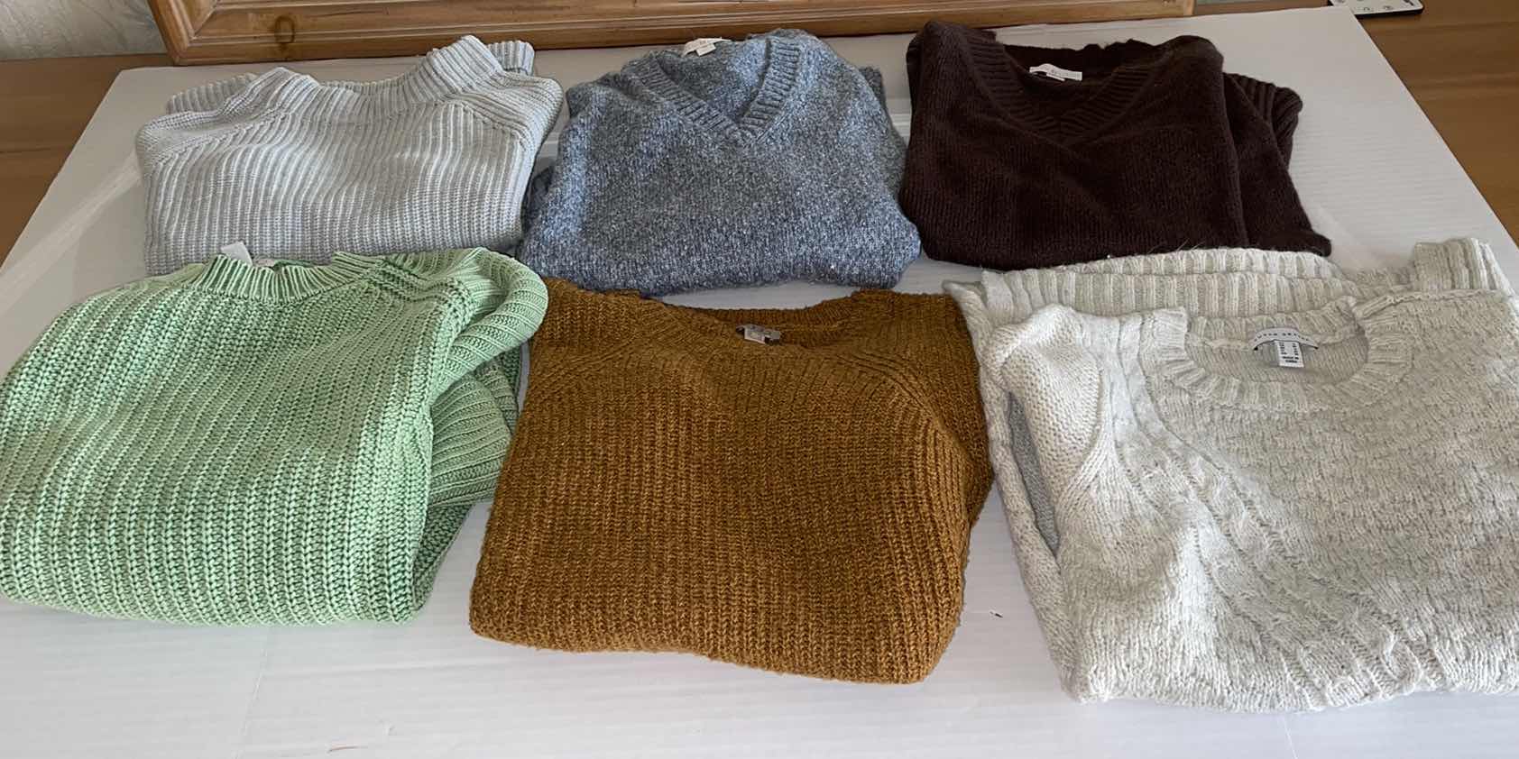 Photo 1 of 6-ASSORTED KNIT SWEATERS SIZES SM AND XS