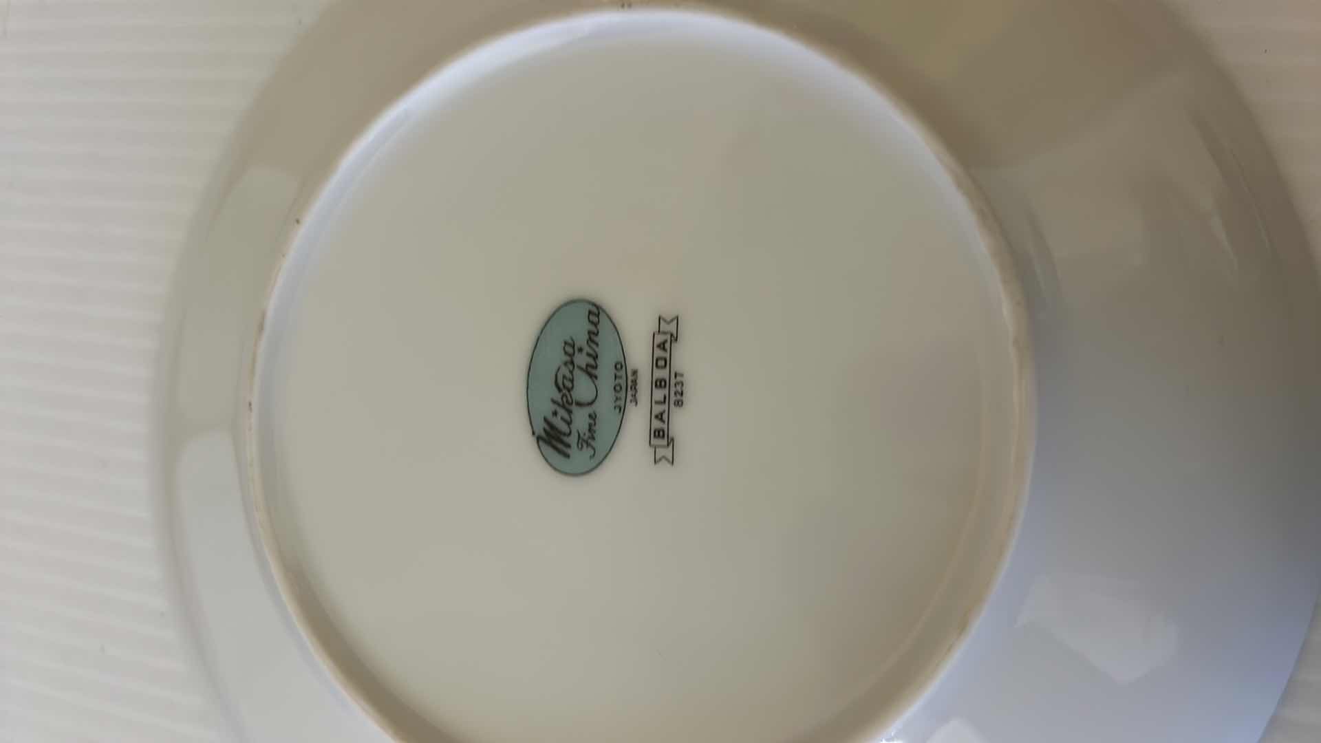 Photo 1 of 4- PIECE MIKASA FINE CHINA BALBOA DESIGN DESSERT PLATES