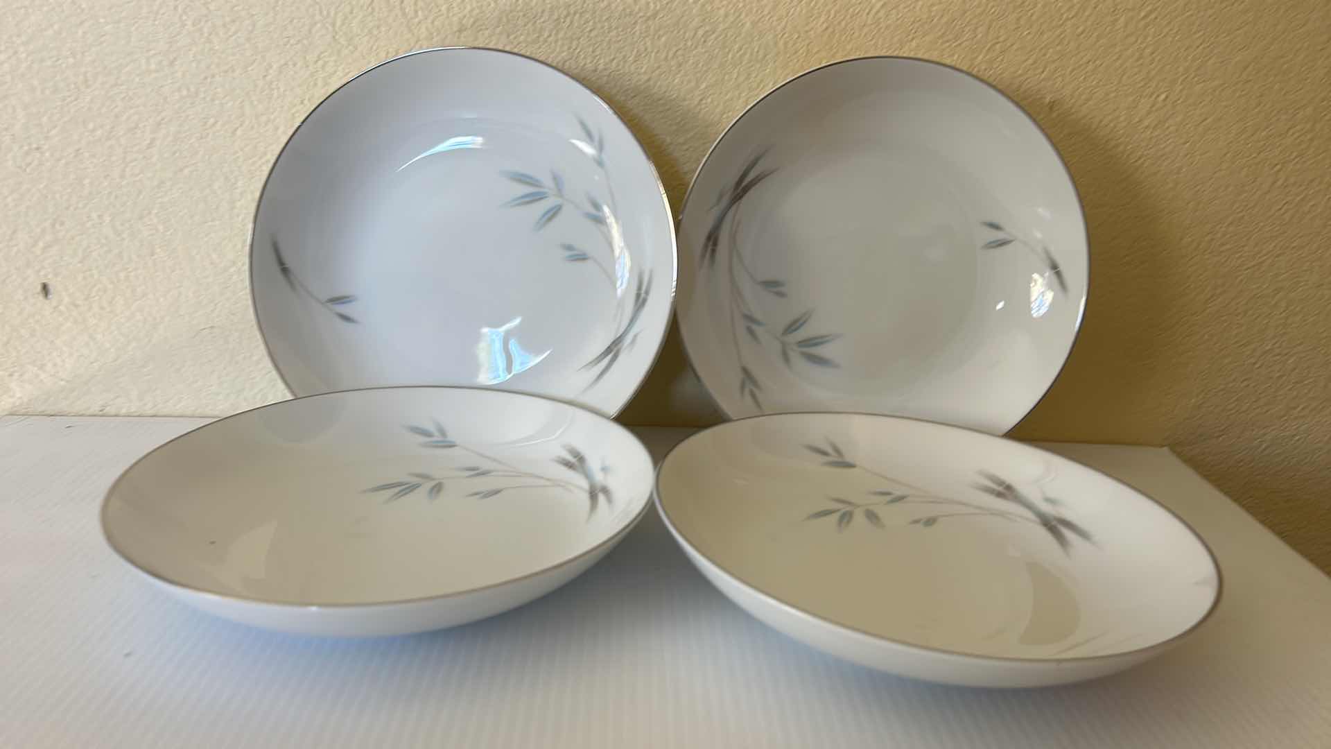 Photo 1 of 4- PIECE MIKASA FINE CHINA BALBOA DESIGN SALAD BOWLS