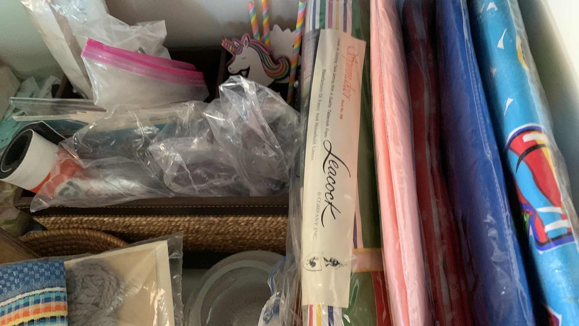 Photo 1 of CONTENTS OF DRAWER