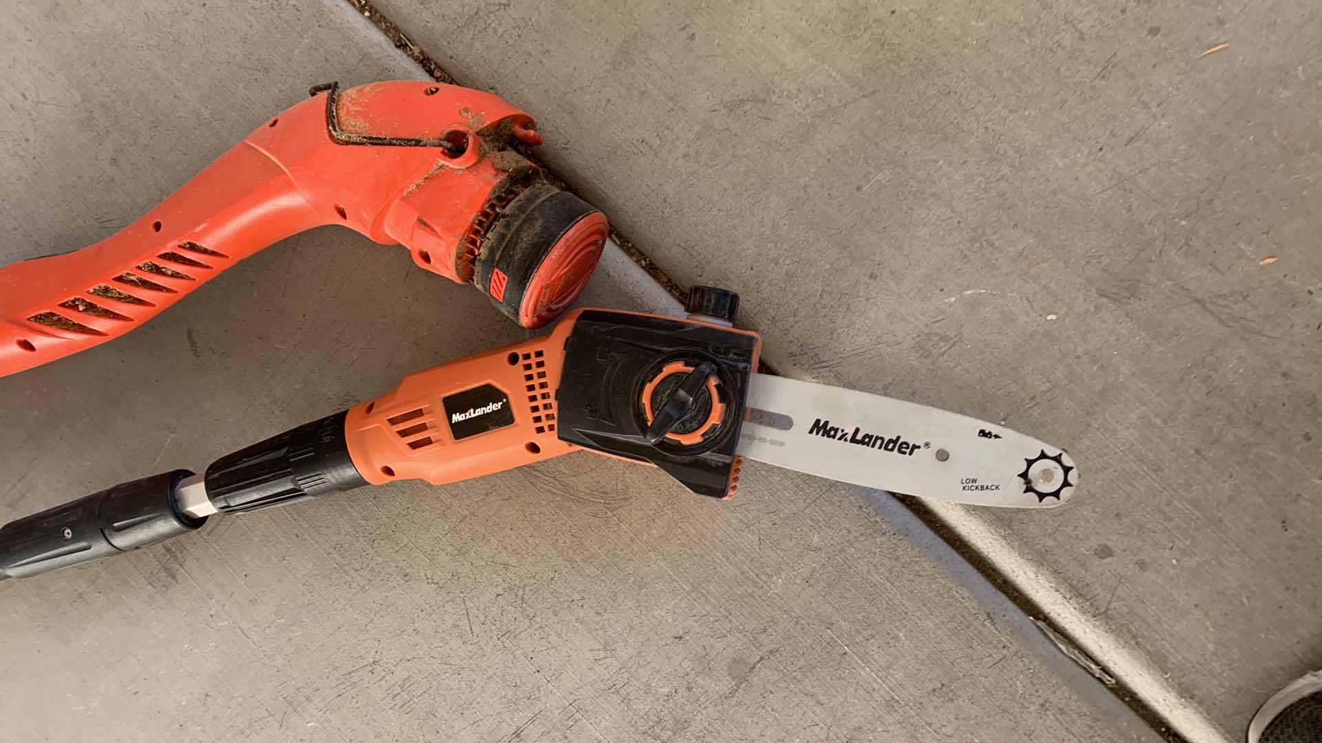 Photo 1 of BLACK AND DECKER YARD TOOLS