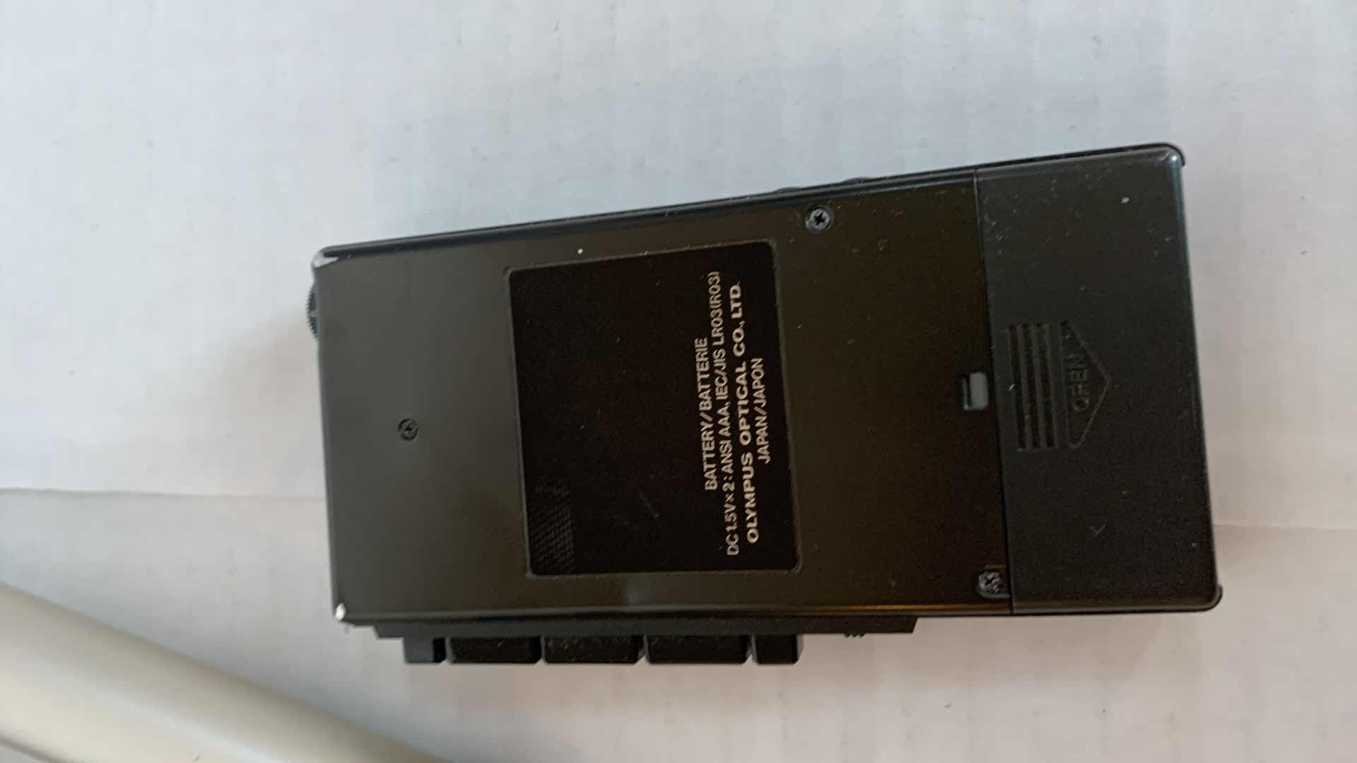 Photo 1 of VINTAGE OLYMPUS MINI VOICE RECORDER PEARLCORDER L100