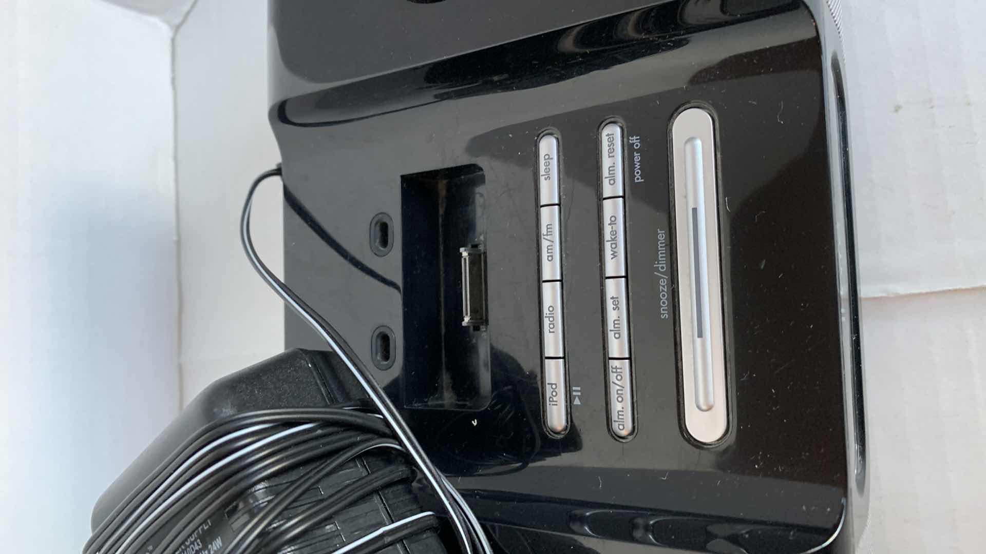 Photo 3 of IHOME SOUND SYSTEM AND NIKON CAMERA