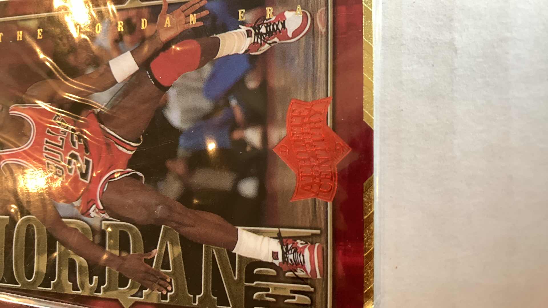 Photo 1 of NBA MICHAEL JORDAN 1999 UPPER DECK ATHLETE OF THE CENTURY