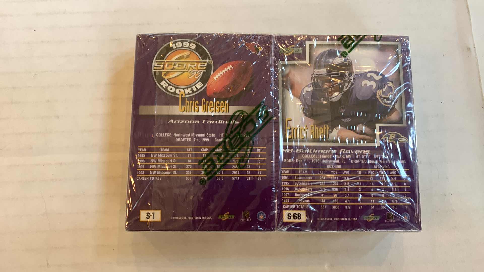 Photo 1 of NFL FOOTBALL 1999 SCORE SEALED ROOKIES SET