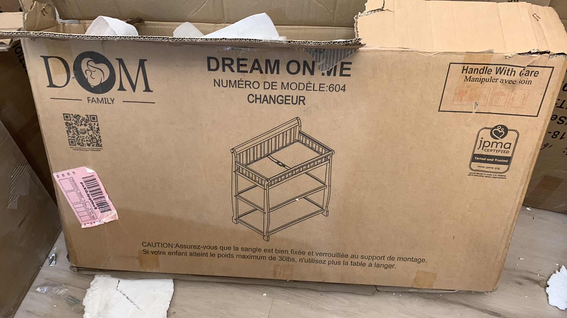 Photo 1 of DREAM ON ME BABY CHANGING STATION