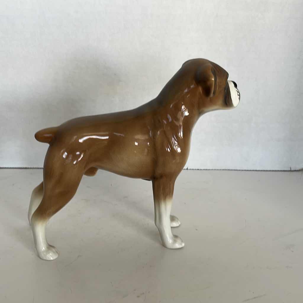 Photo 3 of 7”H X 7”L BOXER FIGURINE