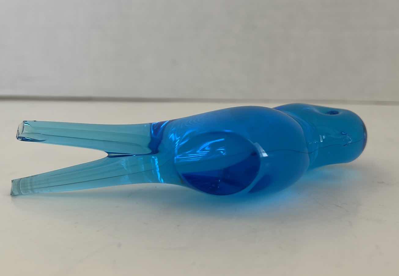 Photo 1 of  LONG TAIL SWALLOW BIRD BLUE ART HAND BLOWN GLASS FIGURINE 2.5”