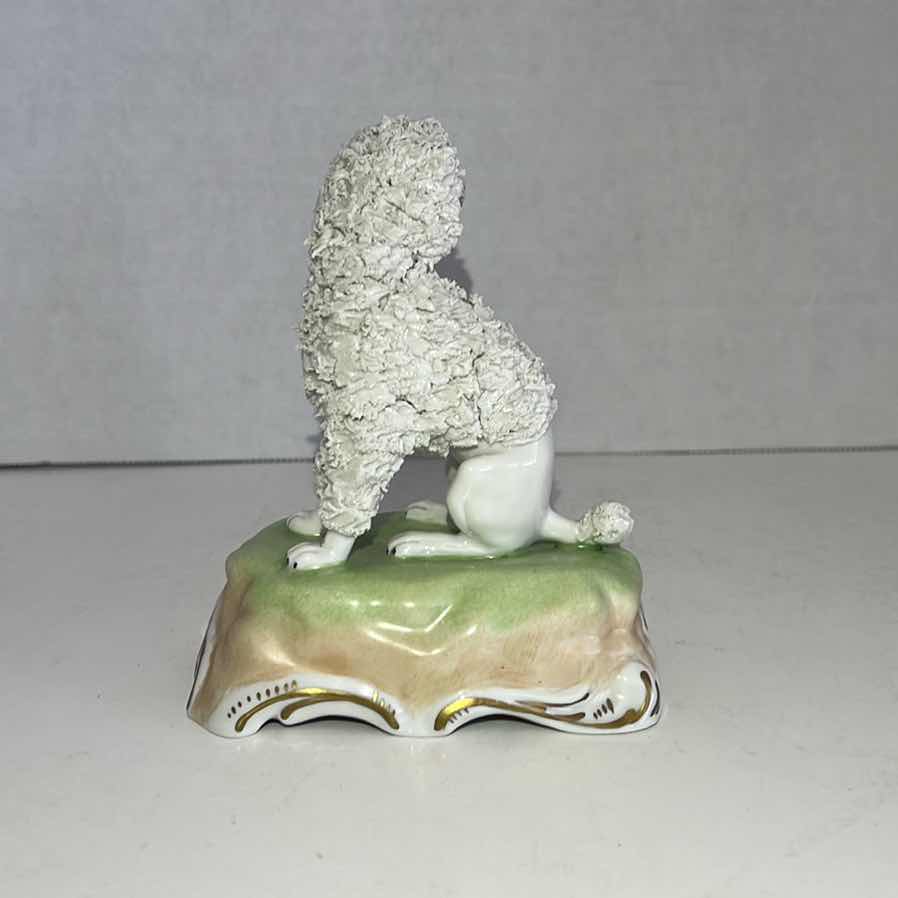 Photo 1 of ANTIQUE SÄCHSISCHE PORZELLANMANUFAKTUR DRESDEN PORCELAIN DOG ON PILLOW 1902 5”