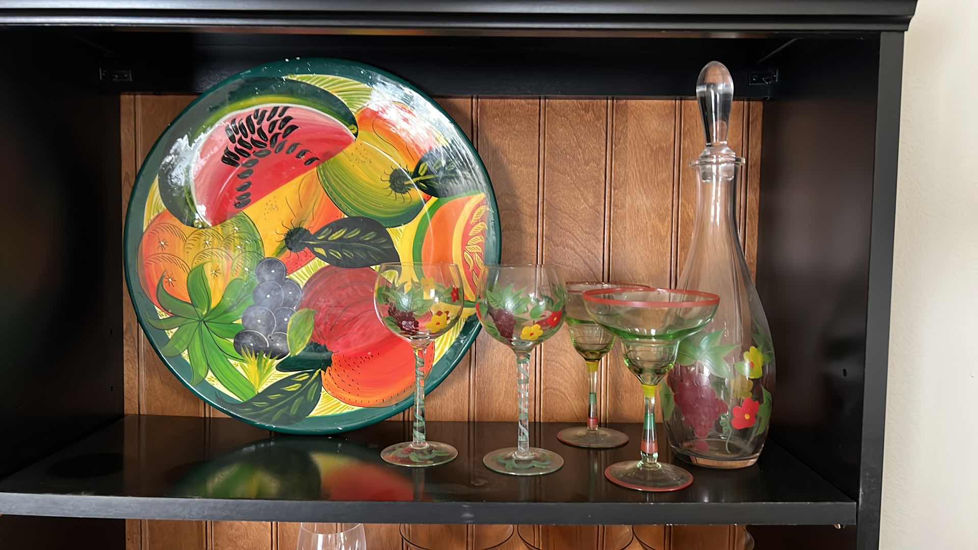 Photo 1 of CONTENTS ON SHELF