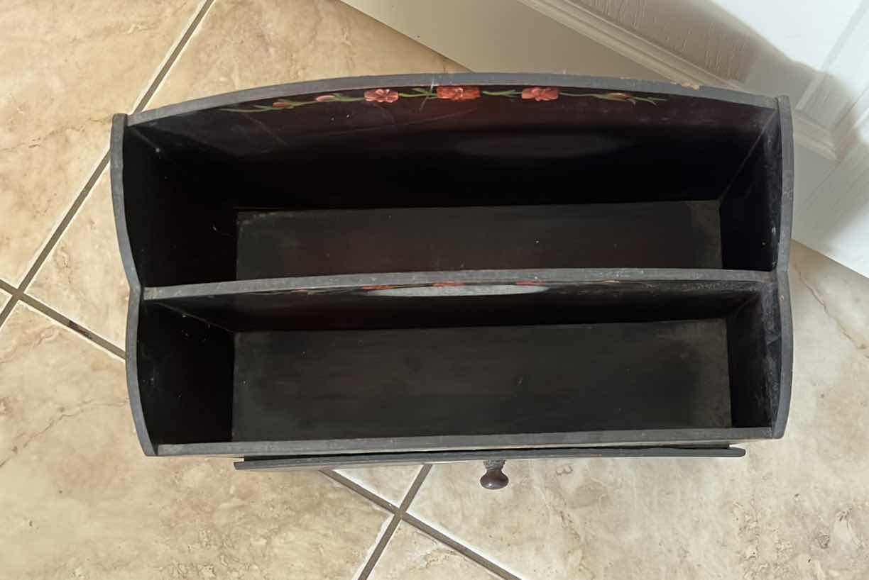 Photo 1 of MAGAZINE RACK