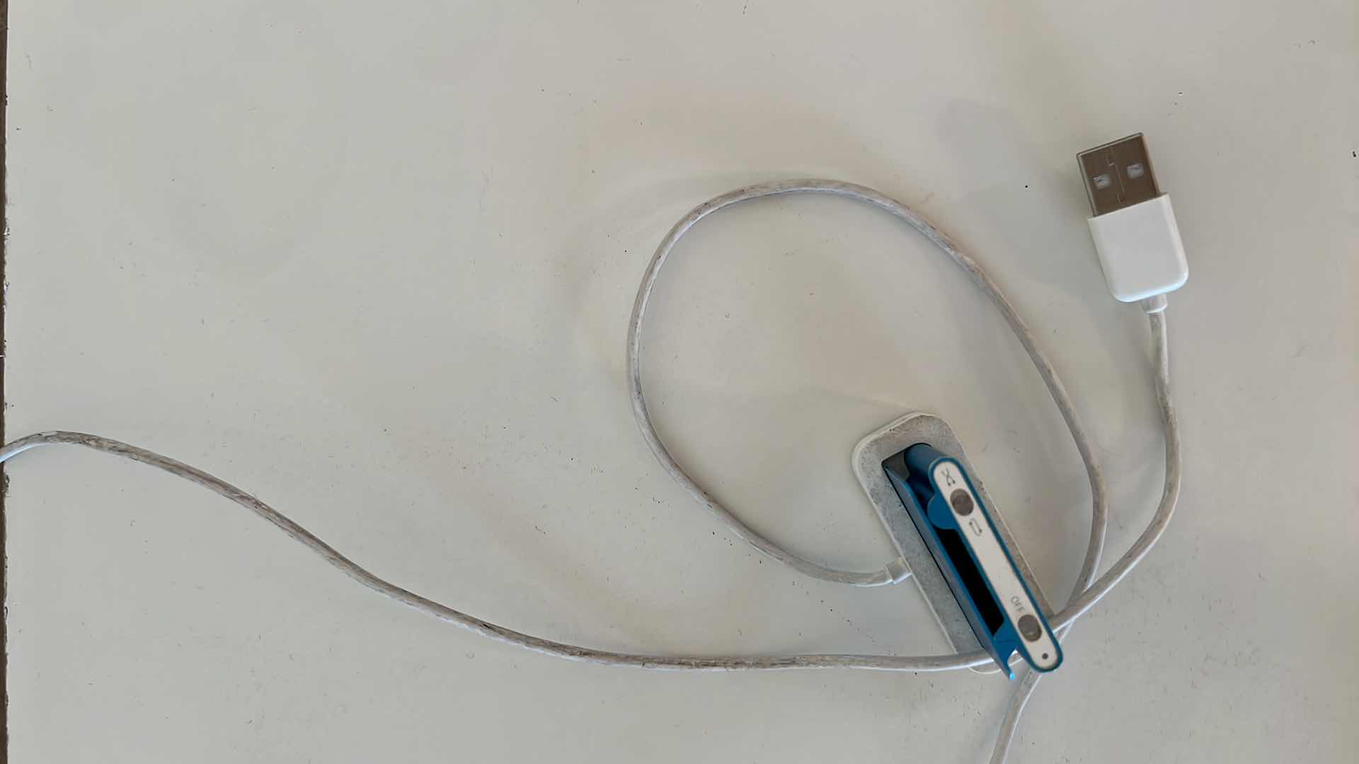 Photo 1 of BLUE IPOD MINI