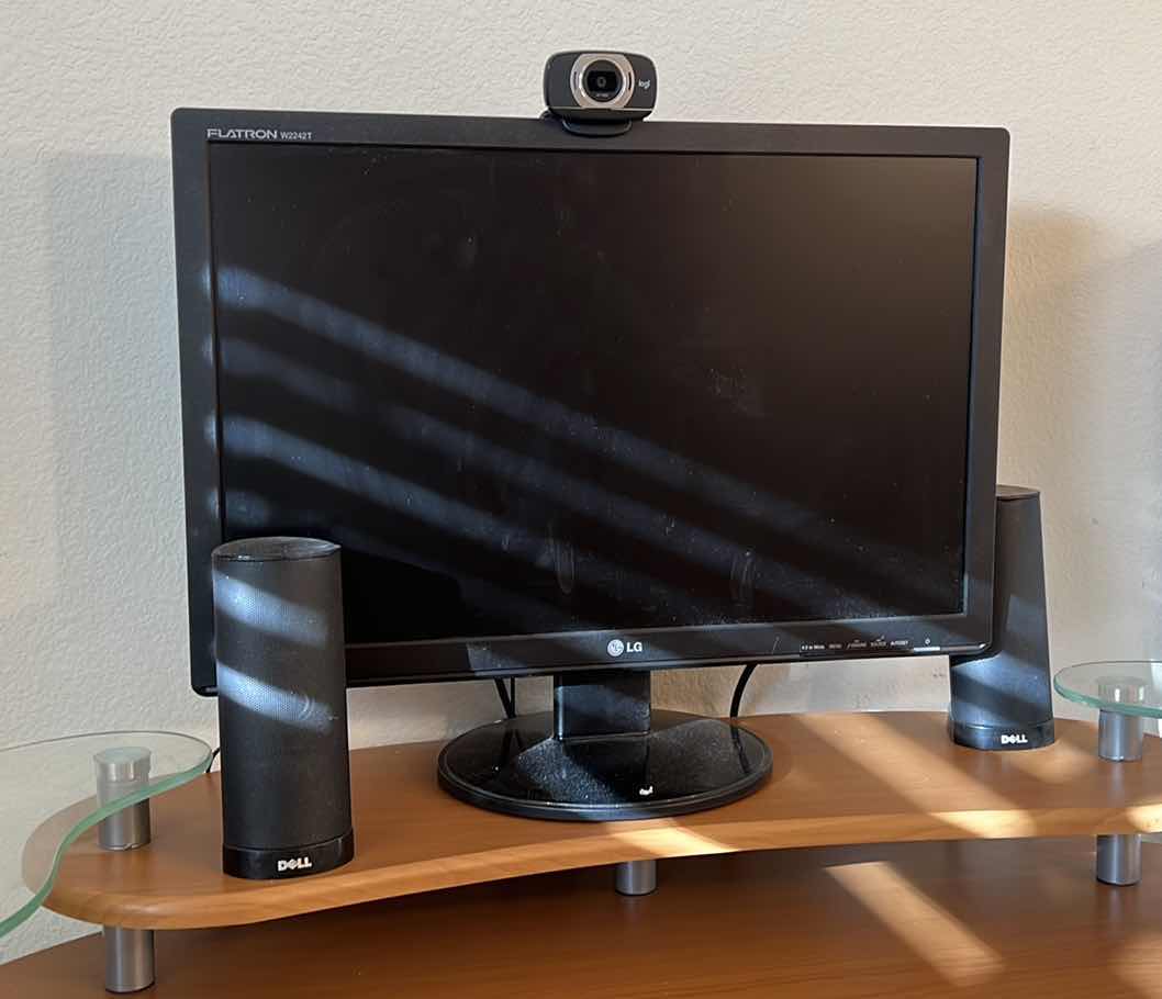 Photo 3 of GATEWAY COMPUTER I5 PROCESSOR, MONITOR, AND SPEAKERS