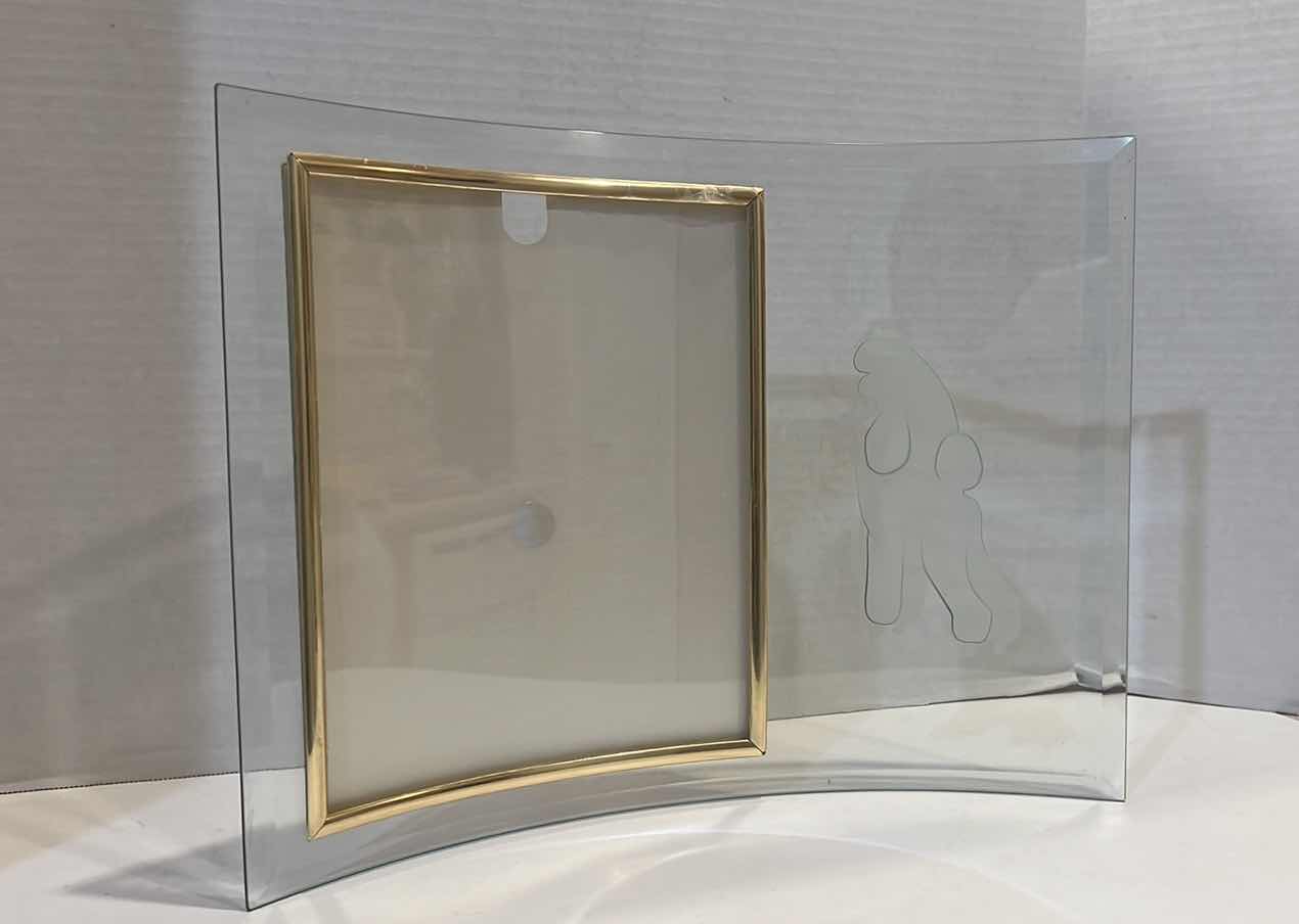 Photo 1 of 8 "X 10” POODLE DOG GLASS PHOTO FRAME