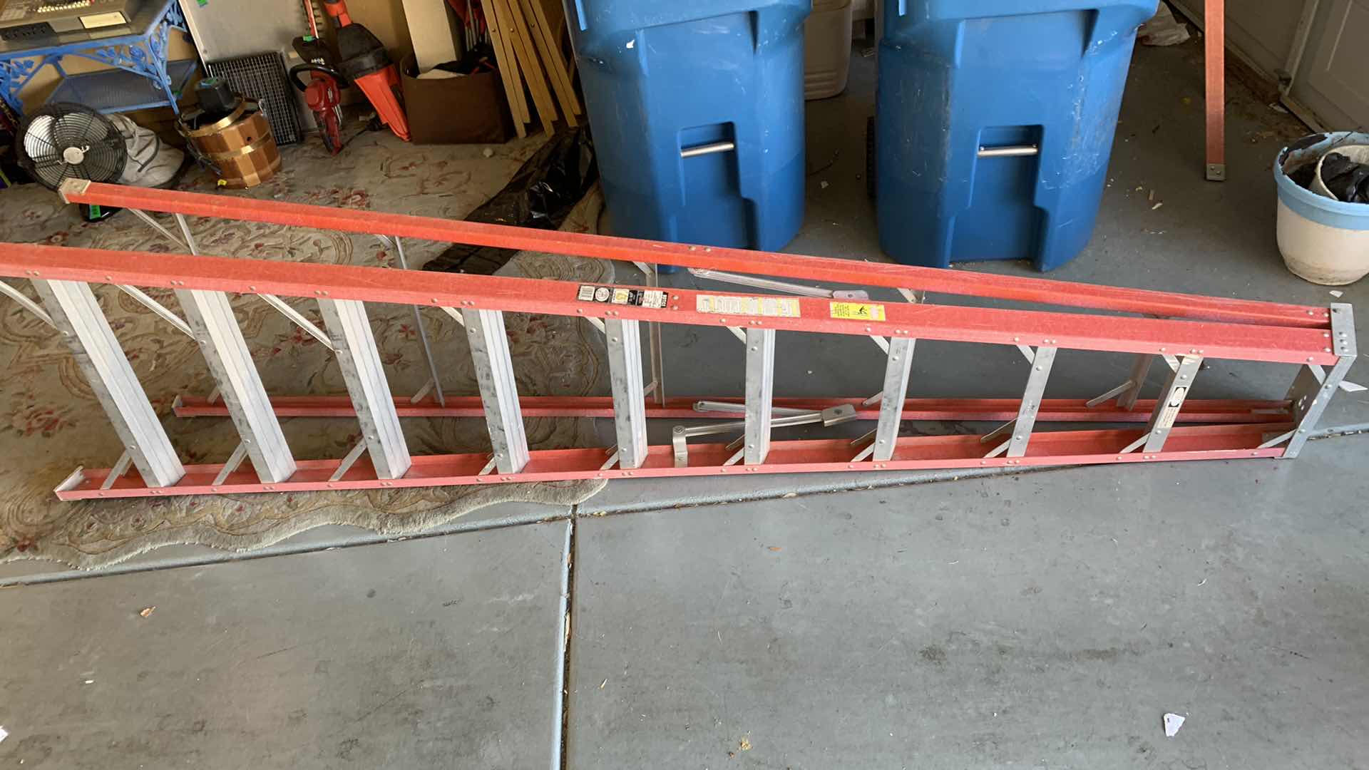 Photo 1 of 10' FIBERGLASS LADDER