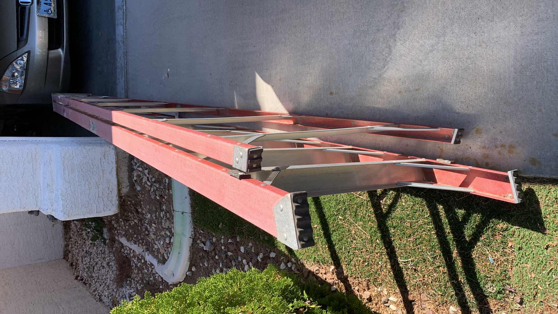 Photo 1 of 12' FIBERGLASS LADDER