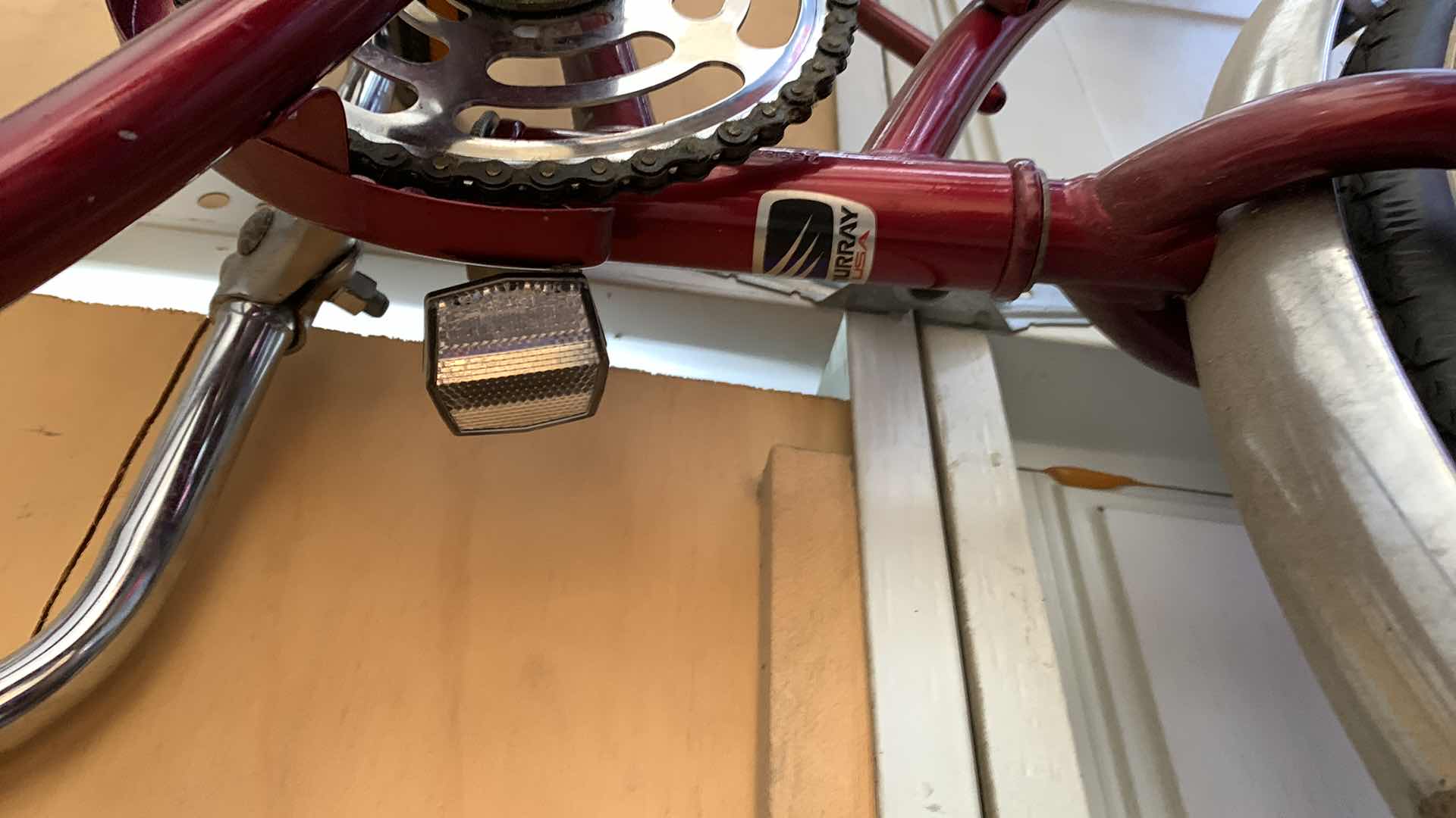 Photo 1 of 2- BEACH CRUISER MURRAY BICYCLES. 26"