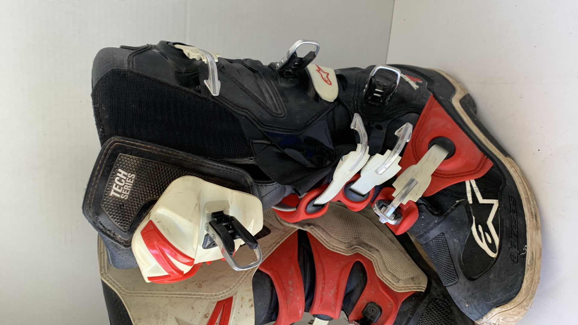 Photo 3 of  TECH SEVEN ALPINE STARS OFF ROAD MOTORCYCLE BOOTS SIZE 11