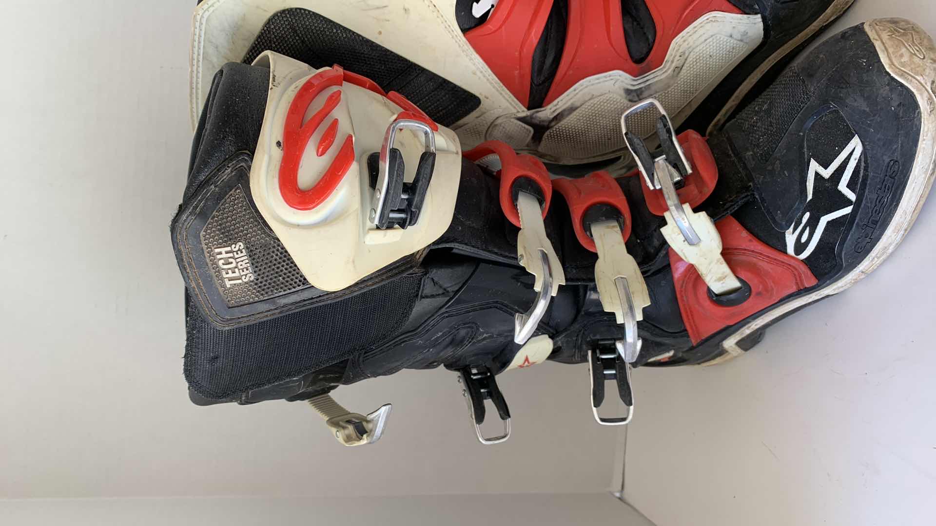 Photo 2 of  TECH SEVEN ALPINE STARS OFF ROAD MOTORCYCLE BOOTS SIZE 11