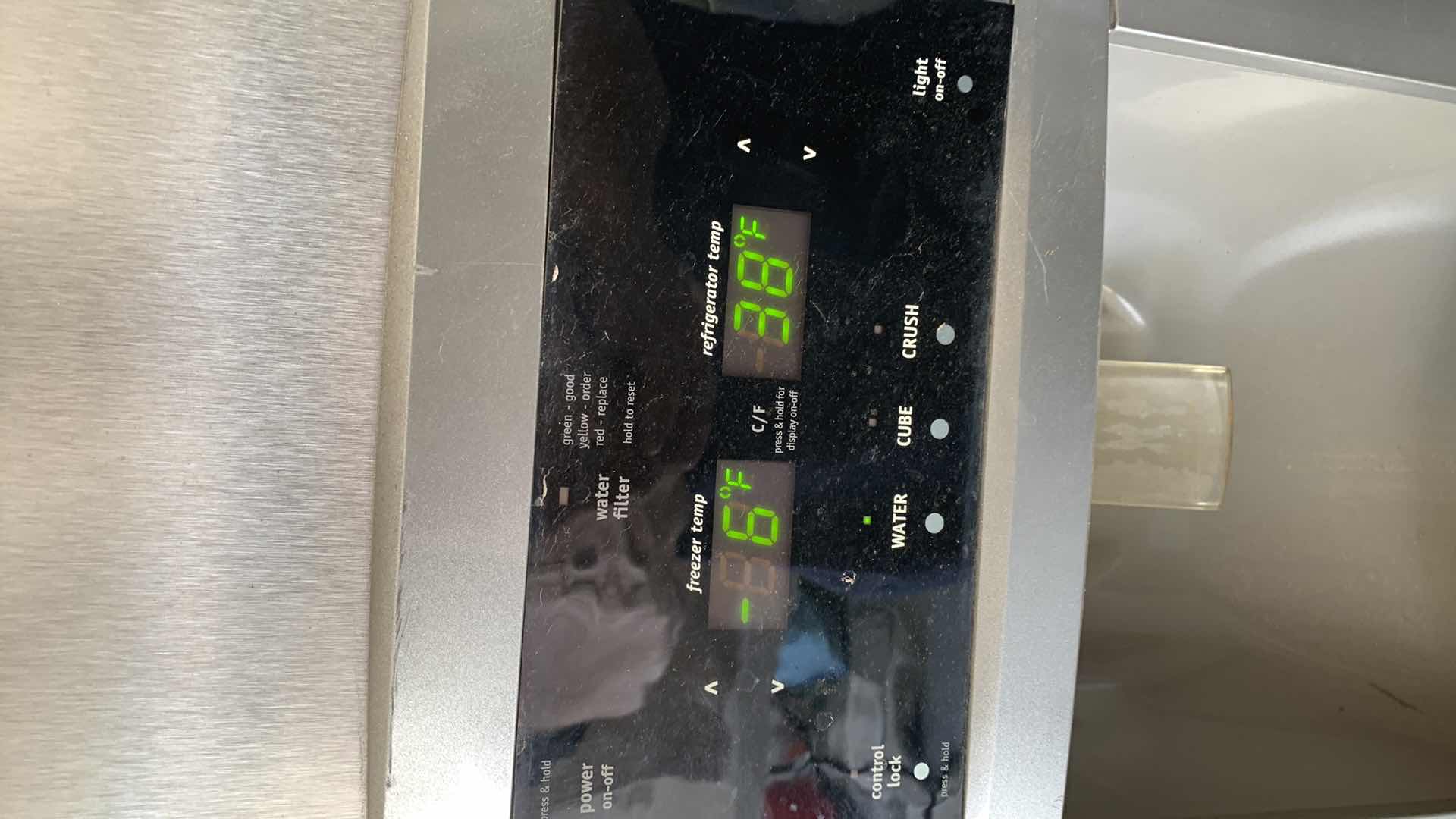 Photo 3 of FRIGIDAIRE GALLERY REFRIGERATOR FREEZER MODEL LGHC2342LFO