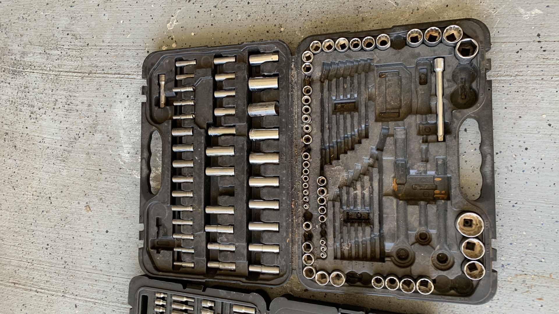 Photo 3 of 2-SOCKET SETS