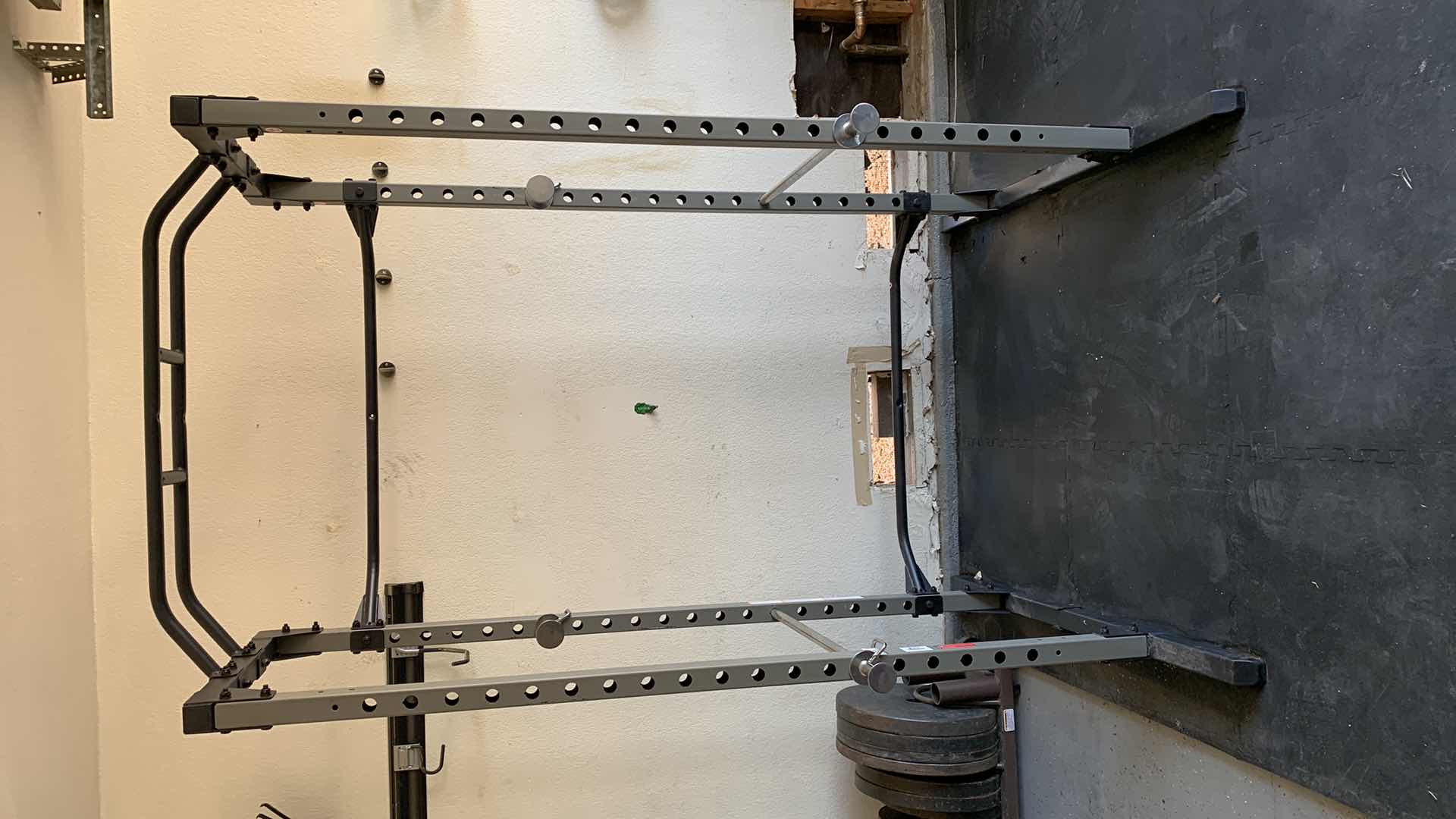 Photo 1 of EXERCISE EQUIPTMENT-FITNESS REALITY WEIGHTLIFTING STATION