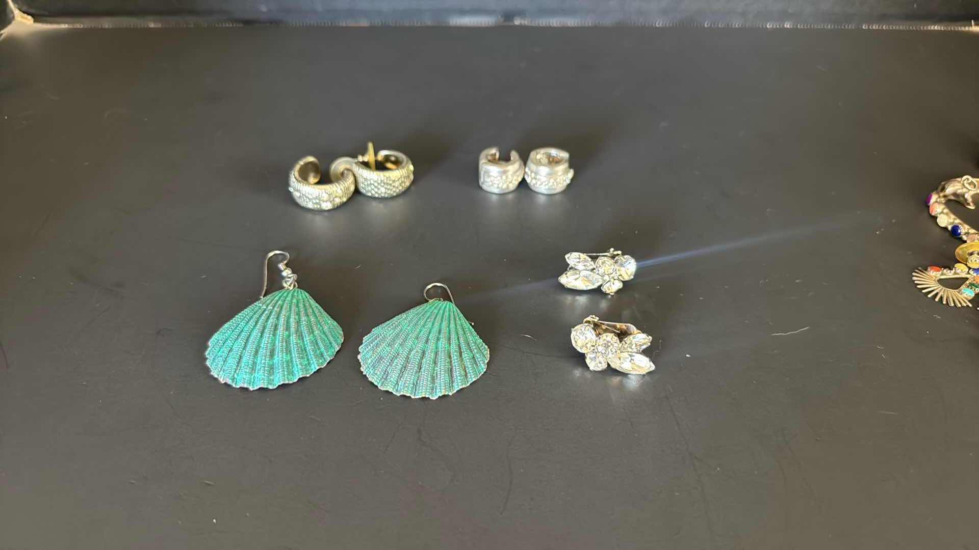 Photo 1 of FASHION JEWELRY LOT