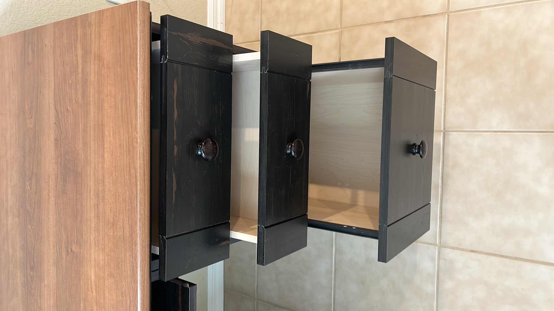 Photo 6 of CORNER DESK 66“ x 22" X 66“ H 30 1/2"