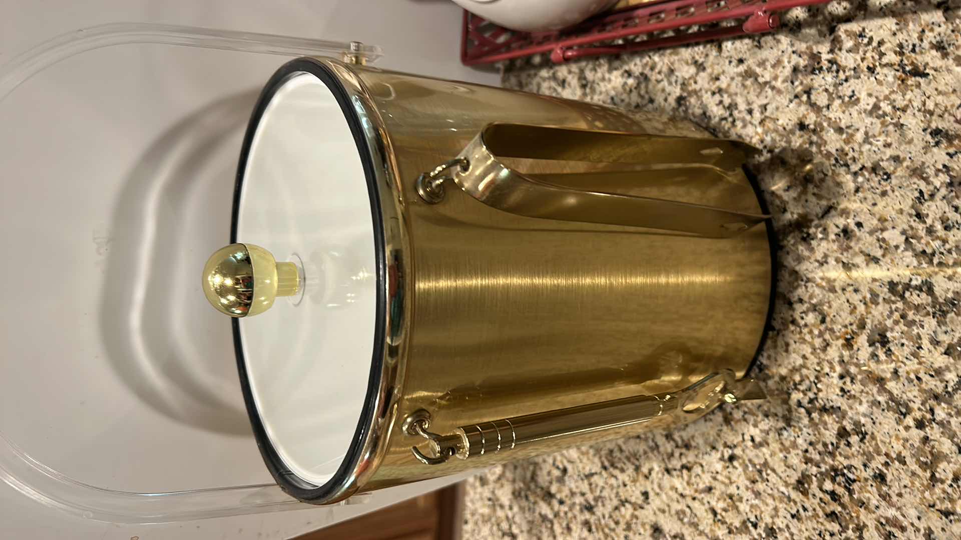 Photo 2 of KITCHEN ACCESSORIES - ICE BUCKET AND MORE