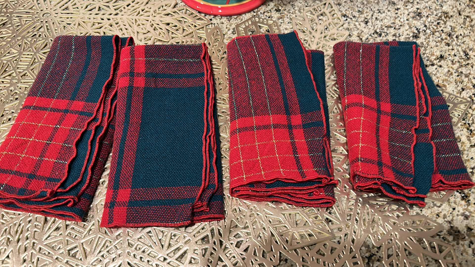 Photo 6 of CHRISTMAS DECOR