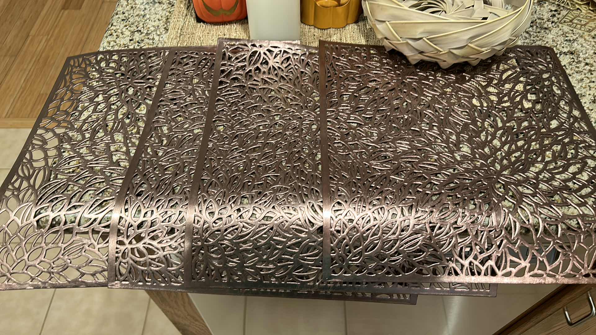 Photo 5 of HALLOWEEN AND FALL DECOR