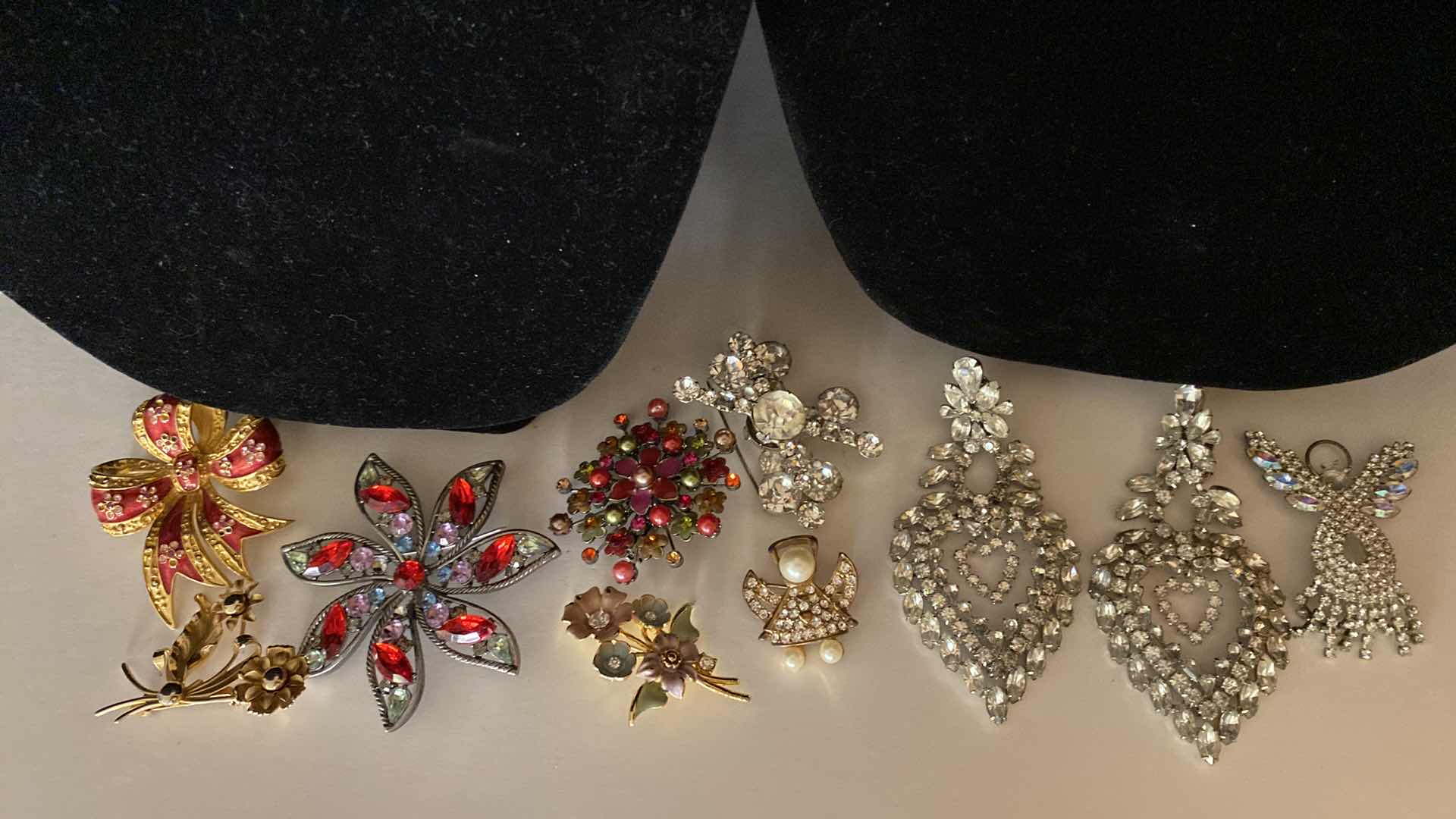 Photo 1 of COSTUME JEWELRY