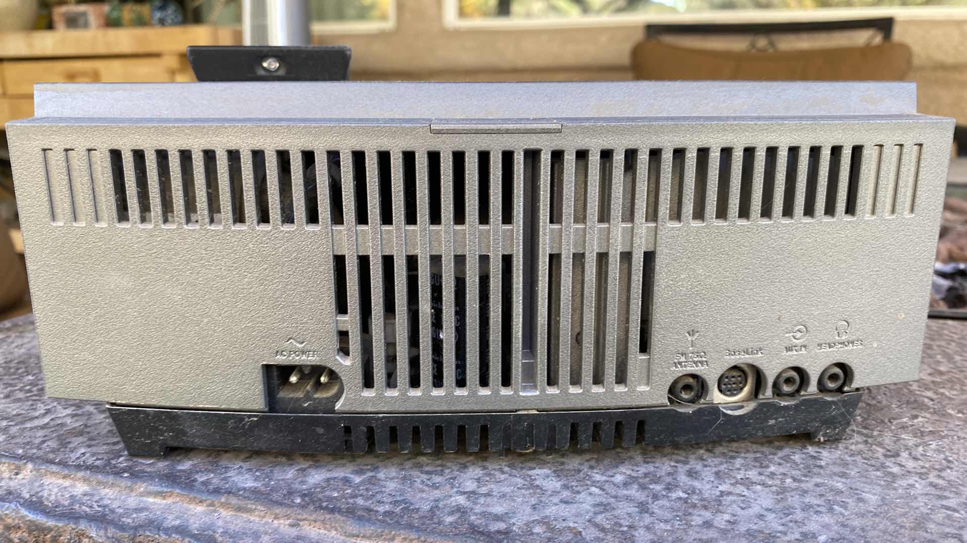 Photo 1 of BOSE RADIO CD PLAYER WORTH REMOTE NO CORD