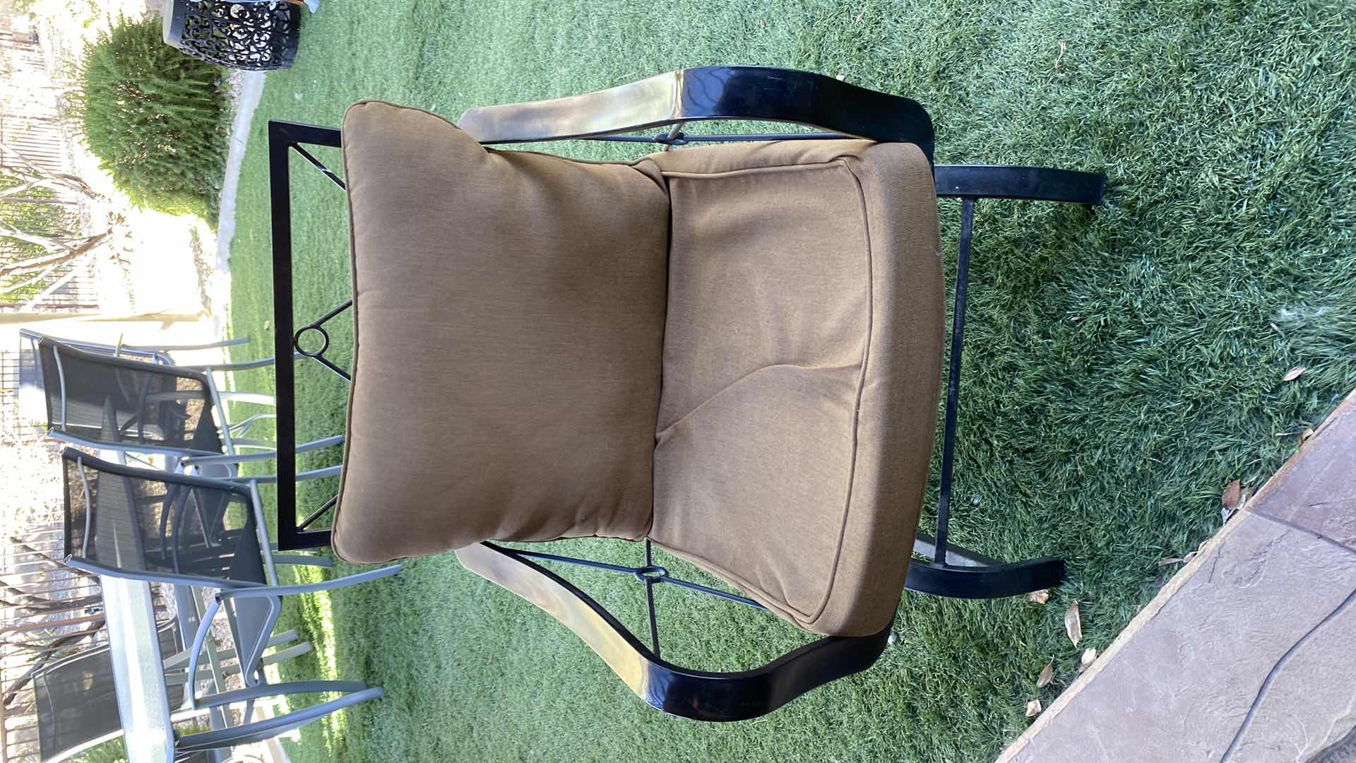 Photo 1 of 5 PIECE PATIO SET 4 CHAIRS AND FIREPIT UNTESTED